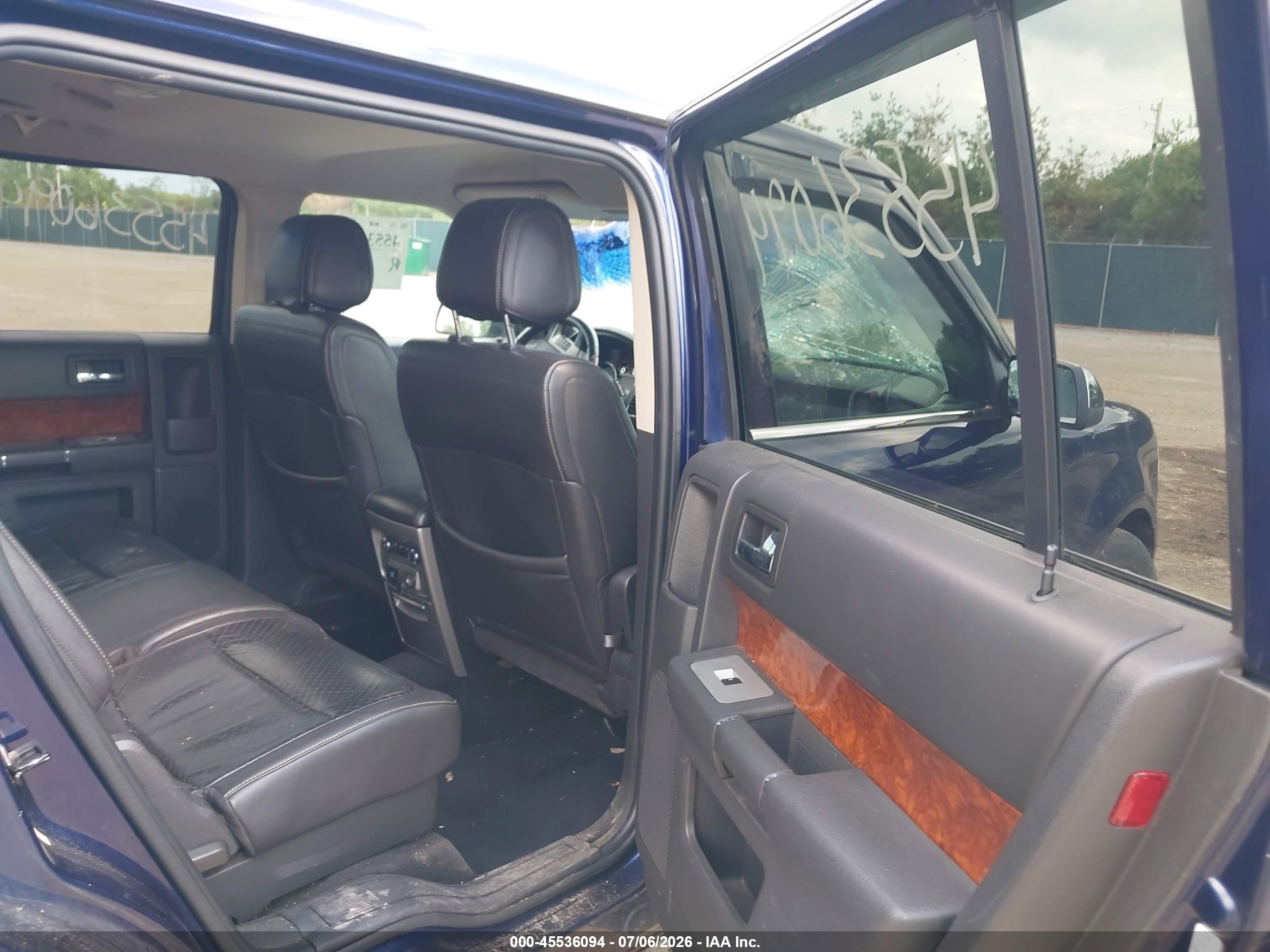 2011 Ford Flex Limited/titanium Blue vin: 2FMHK6DC2BBD03900