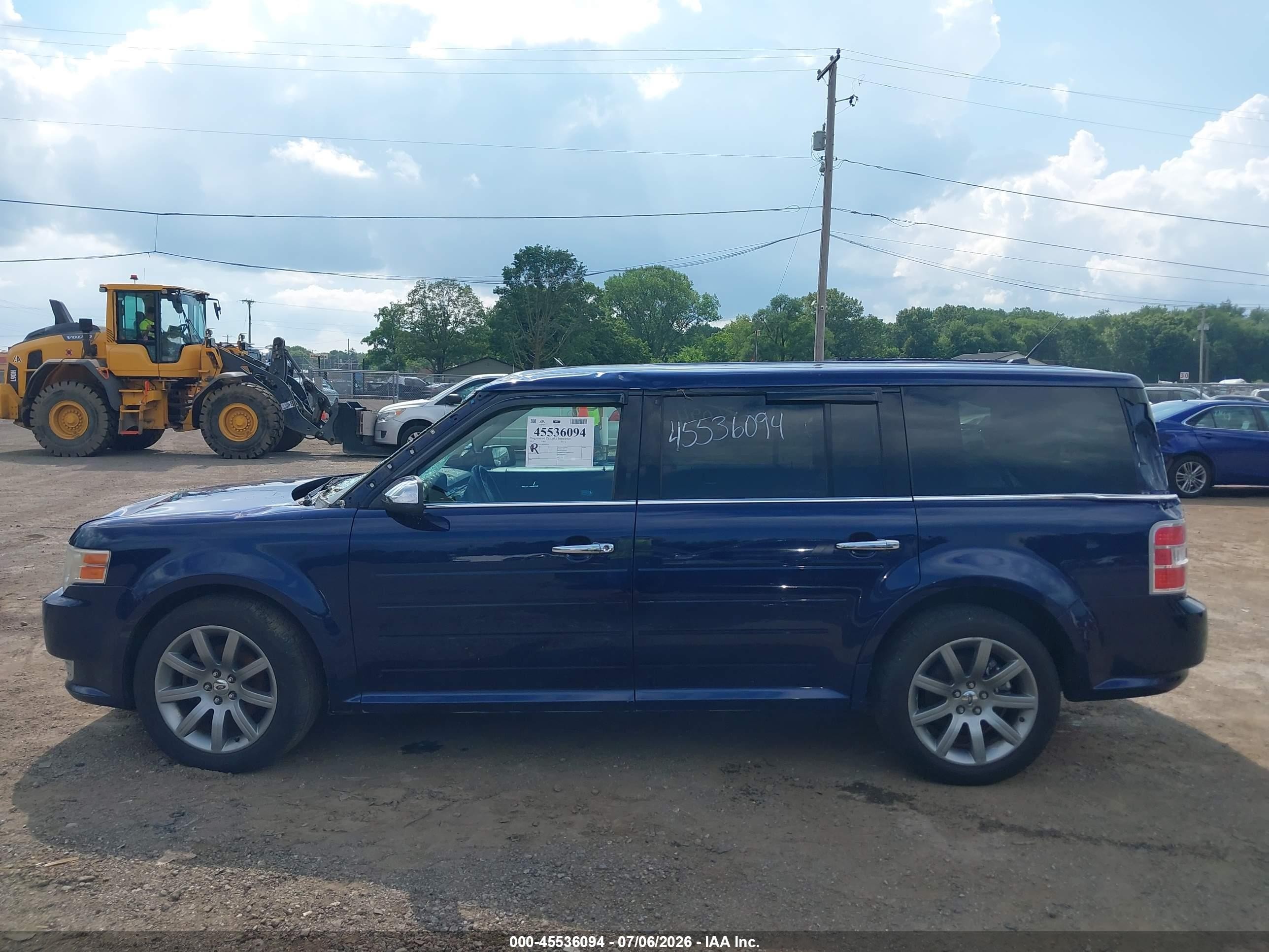 2011 Ford Flex Limited/titanium Blue vin: 2FMHK6DC2BBD03900