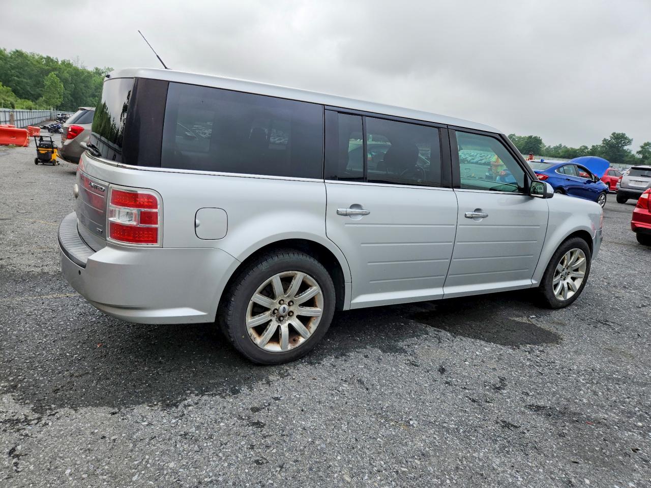 2012 Ford Flex Limited Silver vin: 2FMHK6DC4CBD01891