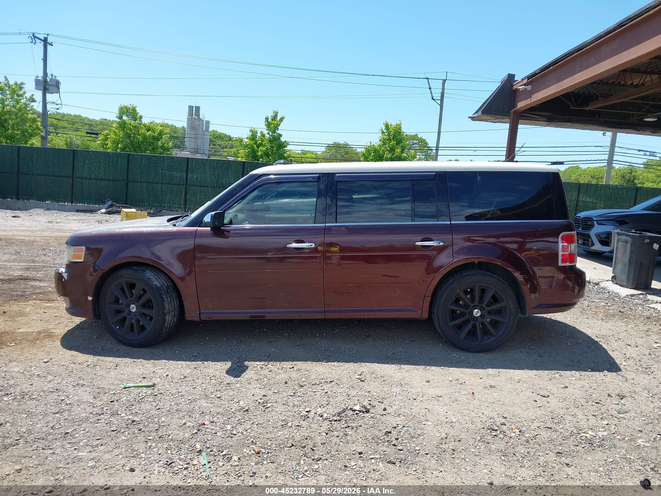 2010 Ford Flex Limited Бордовый vin: 2FMHK6DC7ABA31939