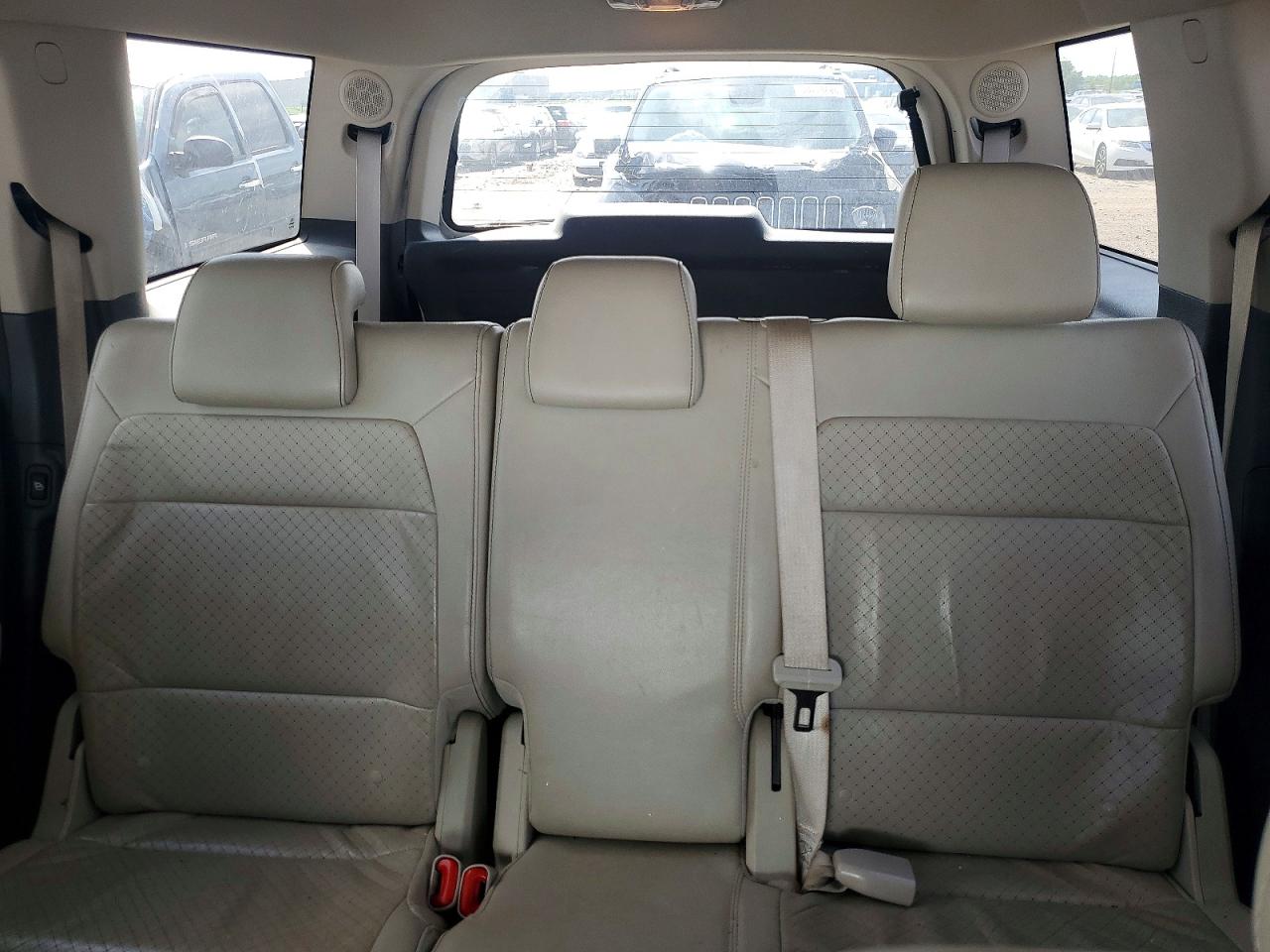2010 Ford Flex Limited Silver vin: 2FMHK6DC7ABD01025