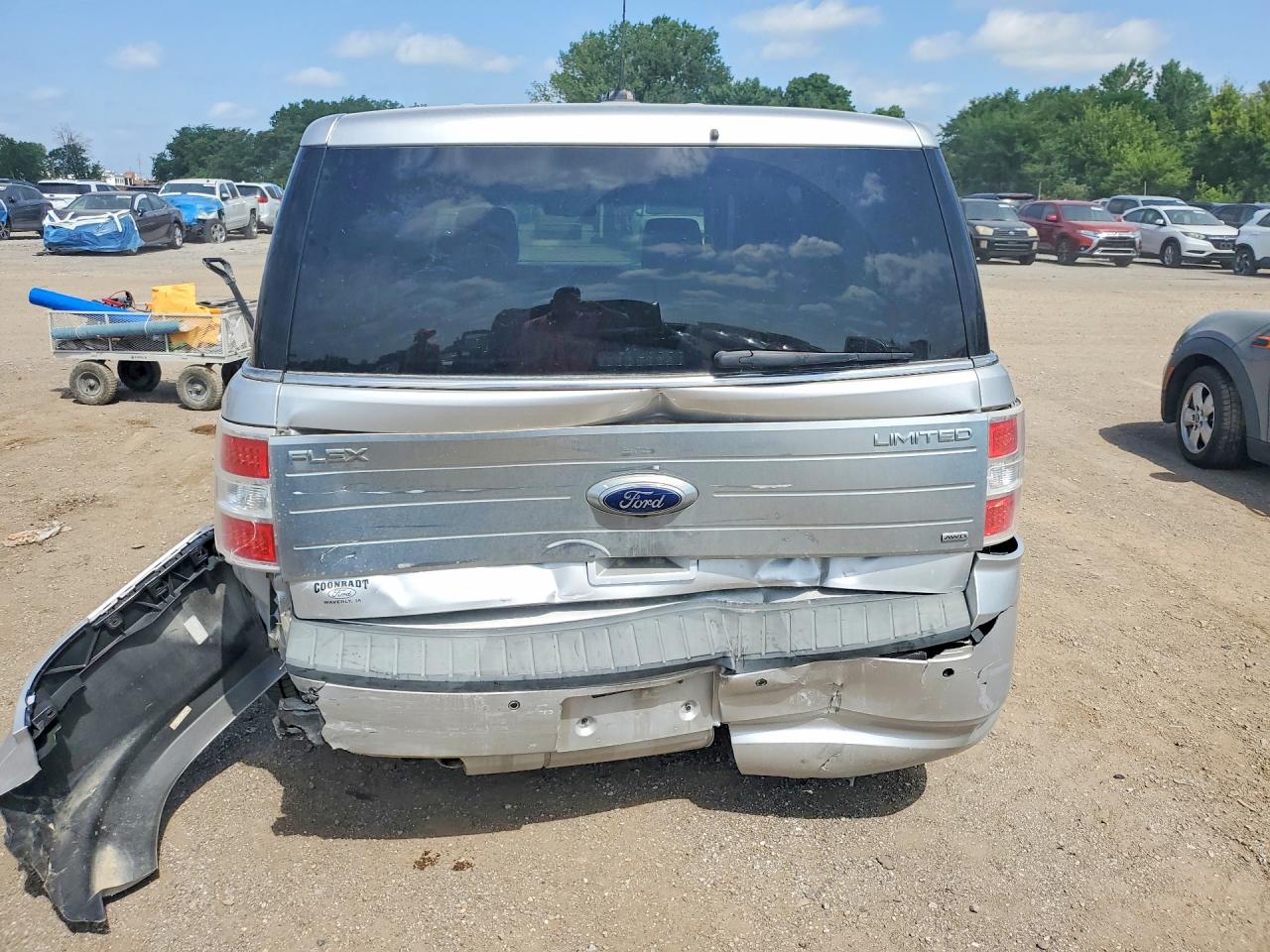 2010 Ford Flex Limited Silver vin: 2FMHK6DC7ABD01025
