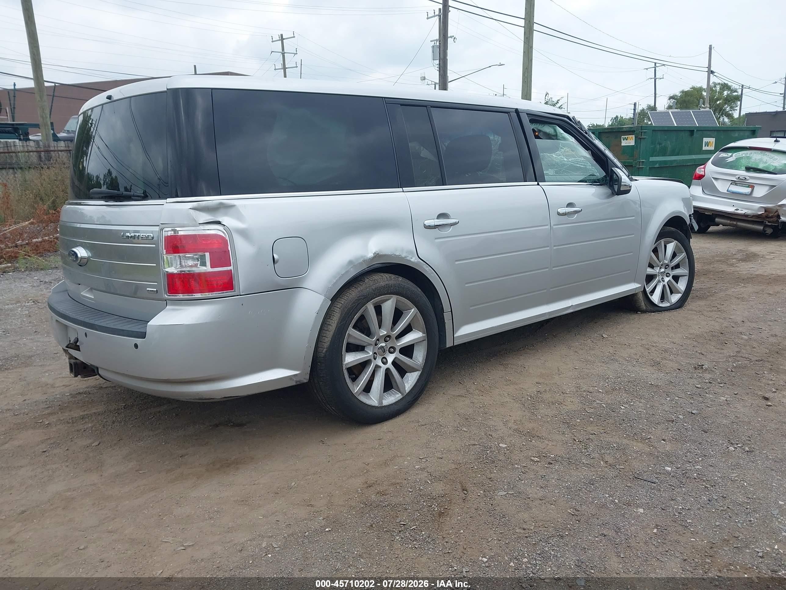 2011 Ford Flex Limited Silver vin: 2FMHK6DC7BBD21437