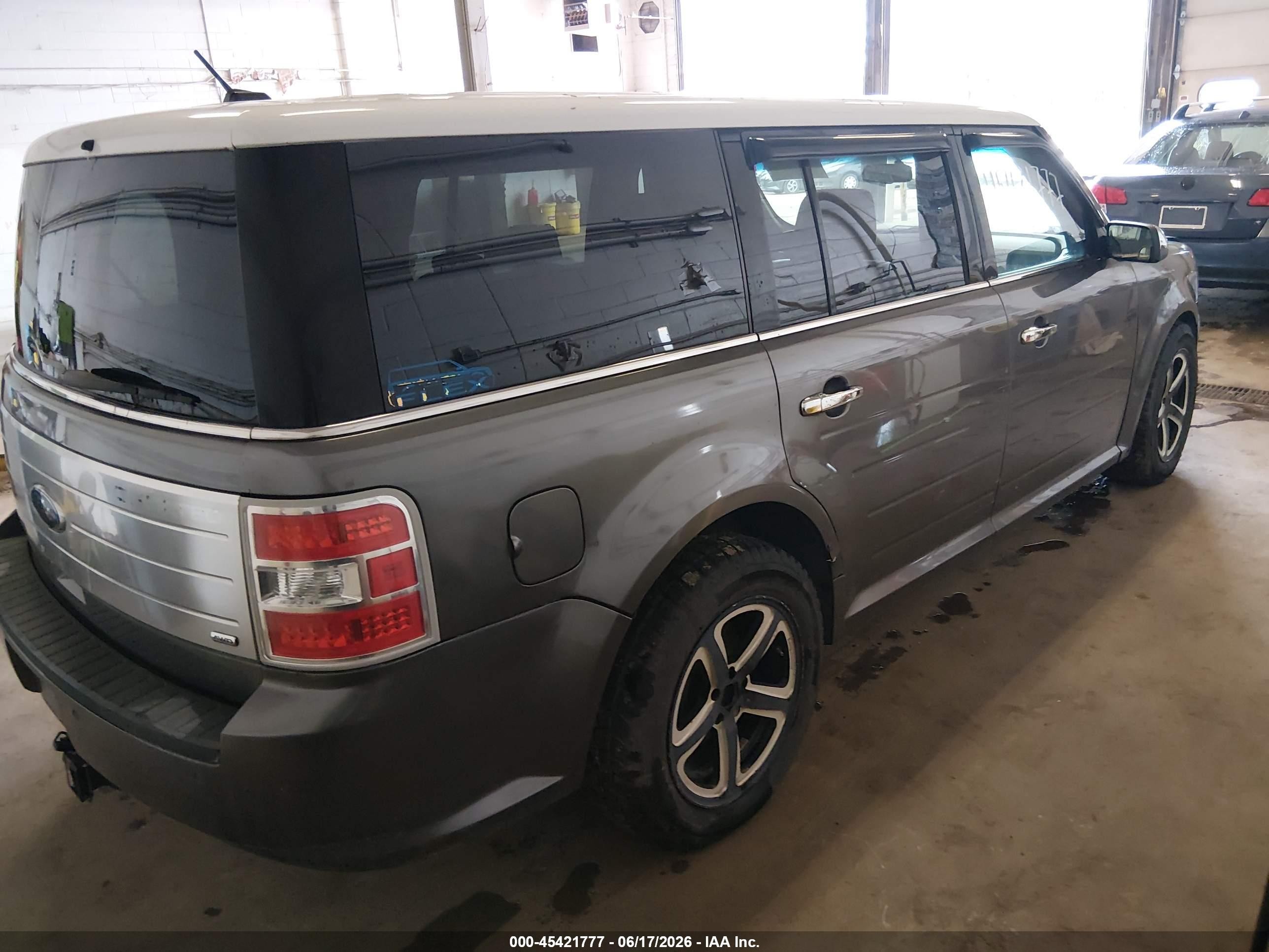 2010 Ford Flex Limited Gray vin: 2FMHK6DC8ABD02149