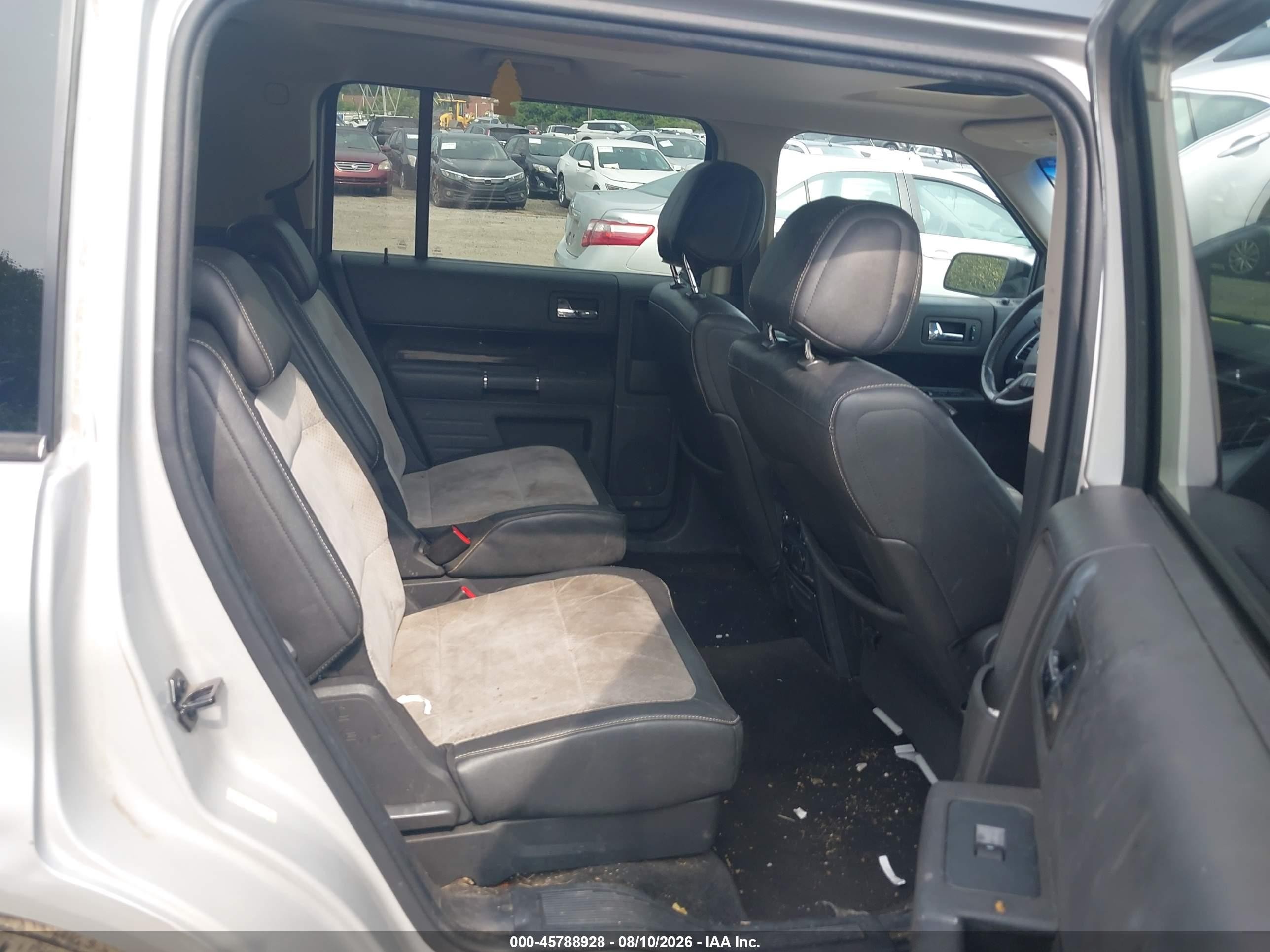 2011 Ford Flex Titanium Silver vin: 2FMHK6DT0BBD34546