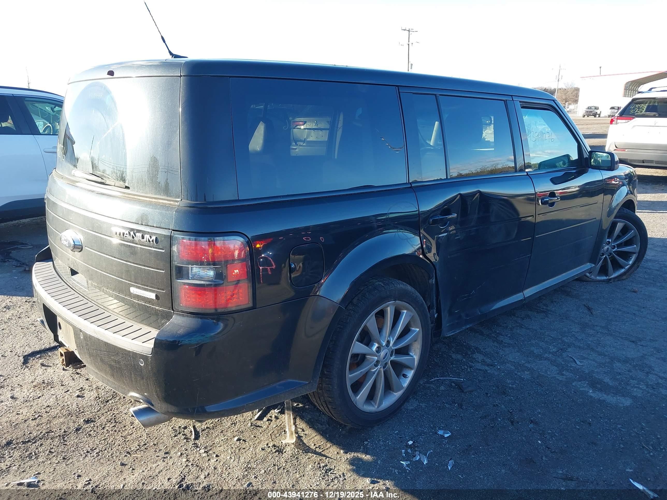 2012 Ford Flex Titanium Black vin: 2FMHK6DT0CBD17599