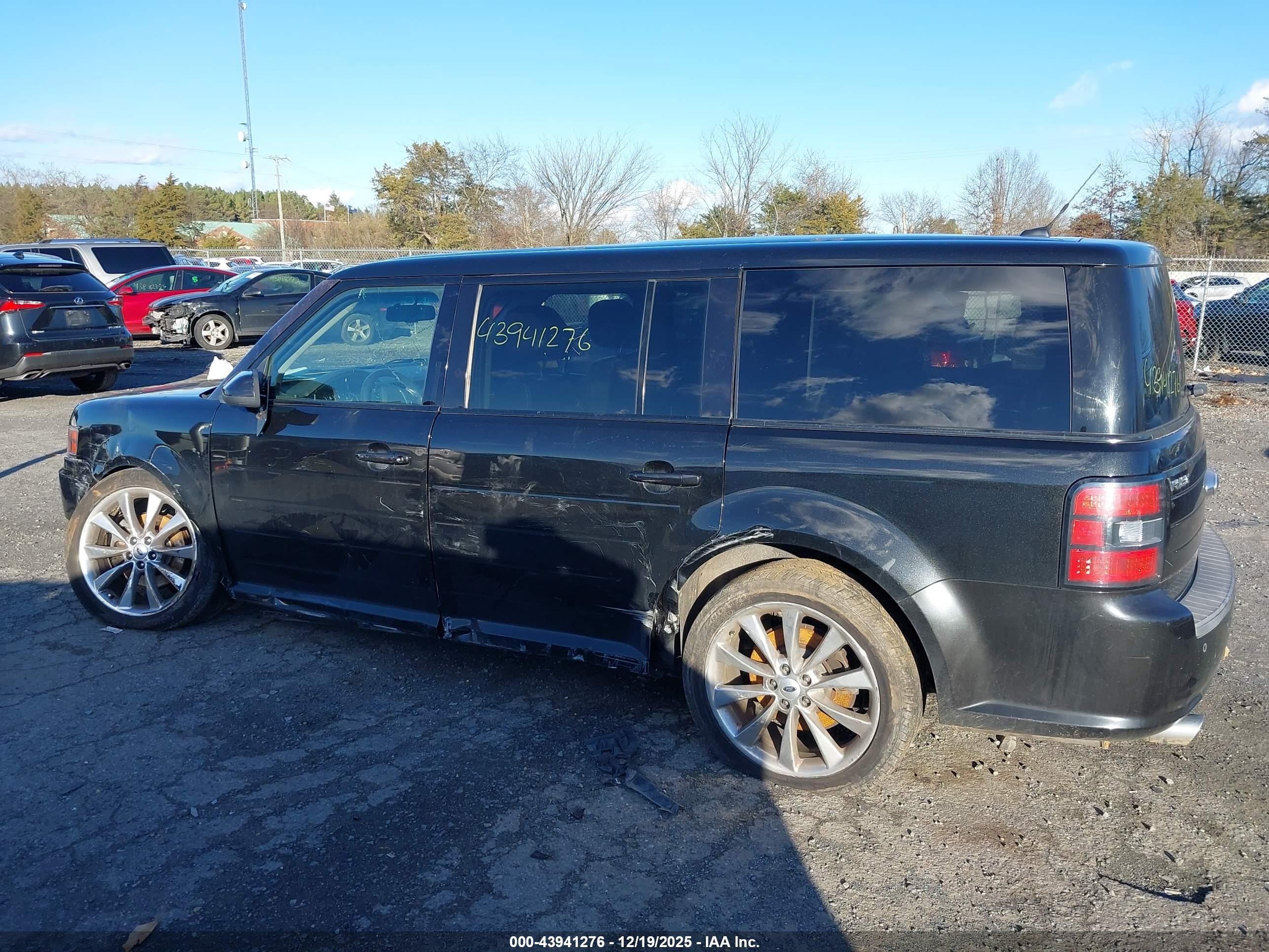 2012 Ford Flex Titanium Black vin: 2FMHK6DT0CBD17599