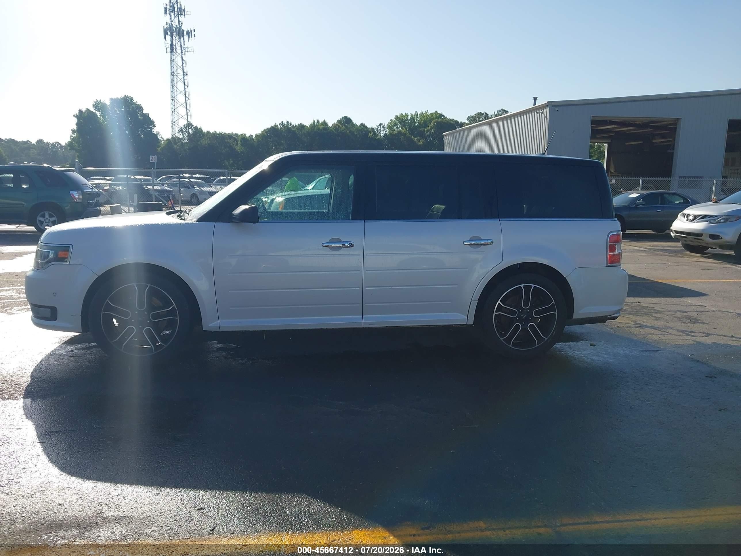 2013 Ford Flex Limited Белый vin: 2FMHK6DT1DBD05804
