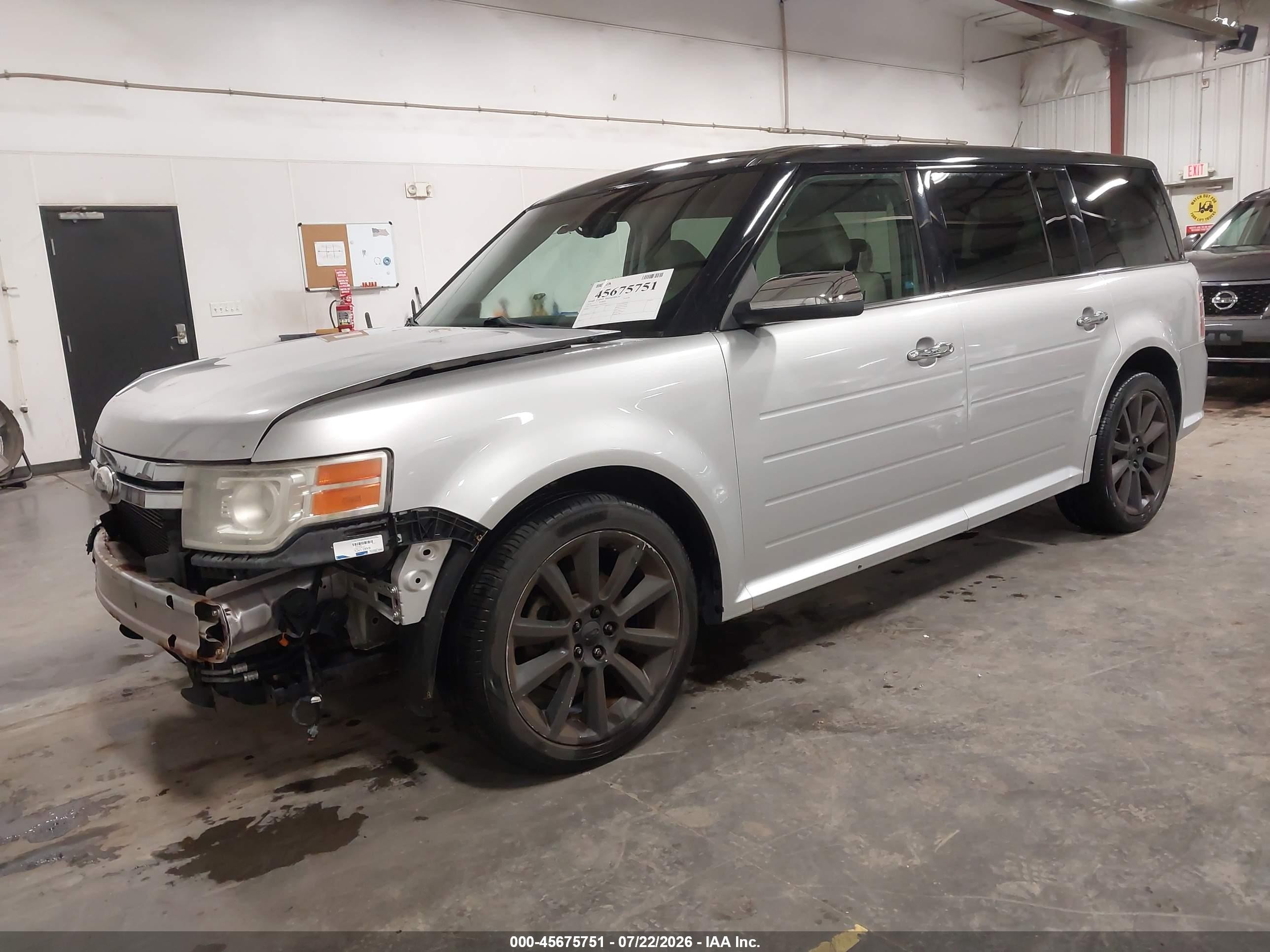 2011 Ford Flex Limited Silver vin: 2FMHK6DT2BBD28957