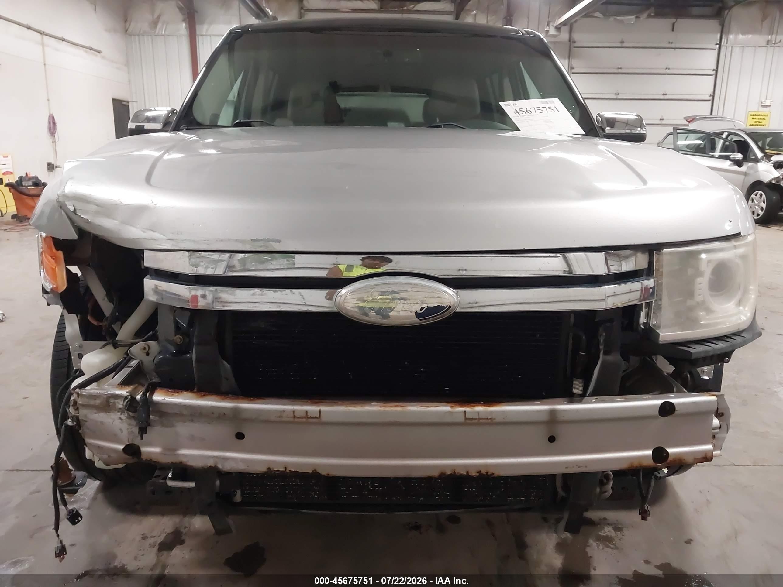 2011 Ford Flex Limited Silver vin: 2FMHK6DT2BBD28957