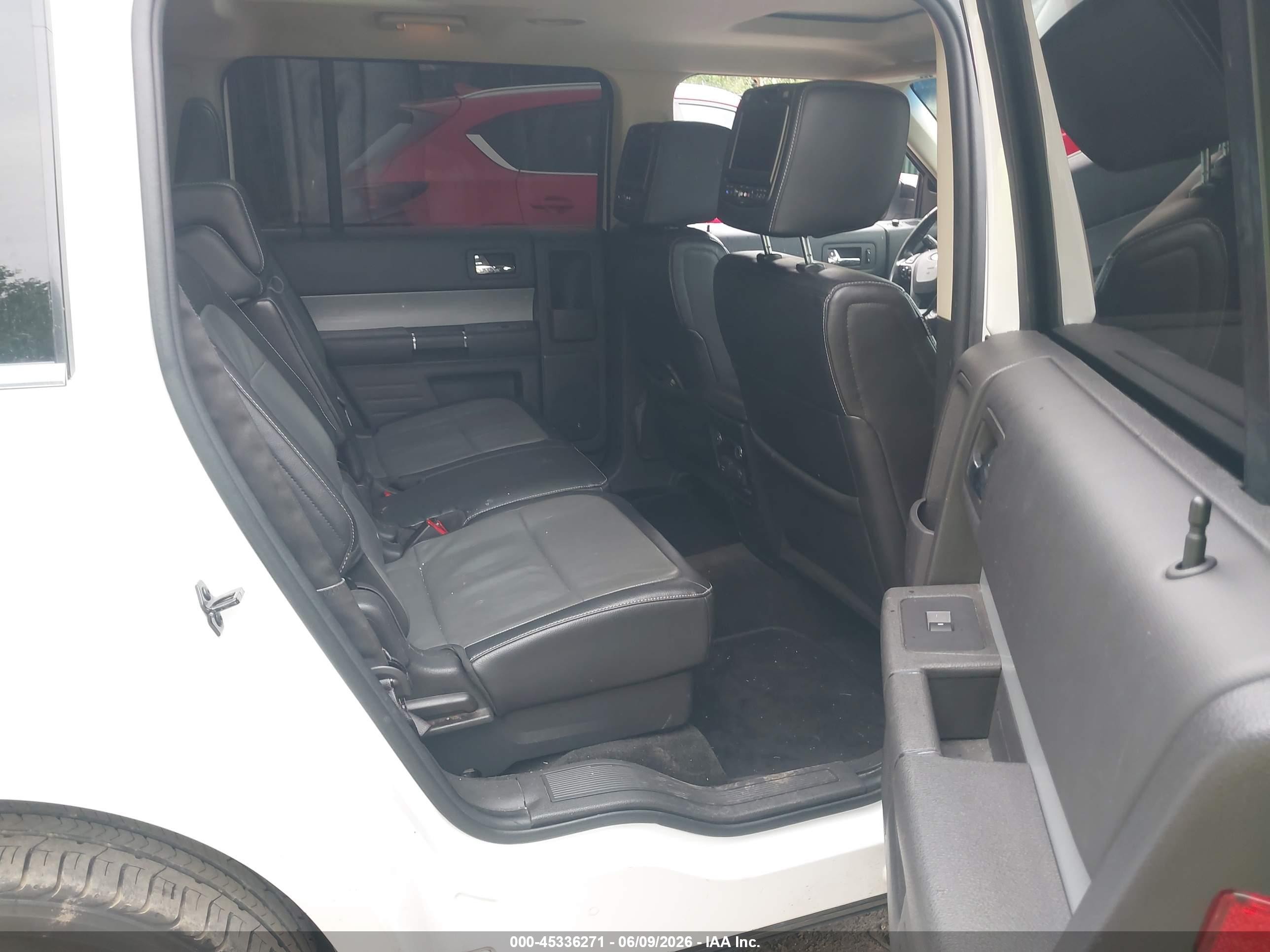 2014 Ford Flex Limited White vin: 2FMHK6DT3EBD01027