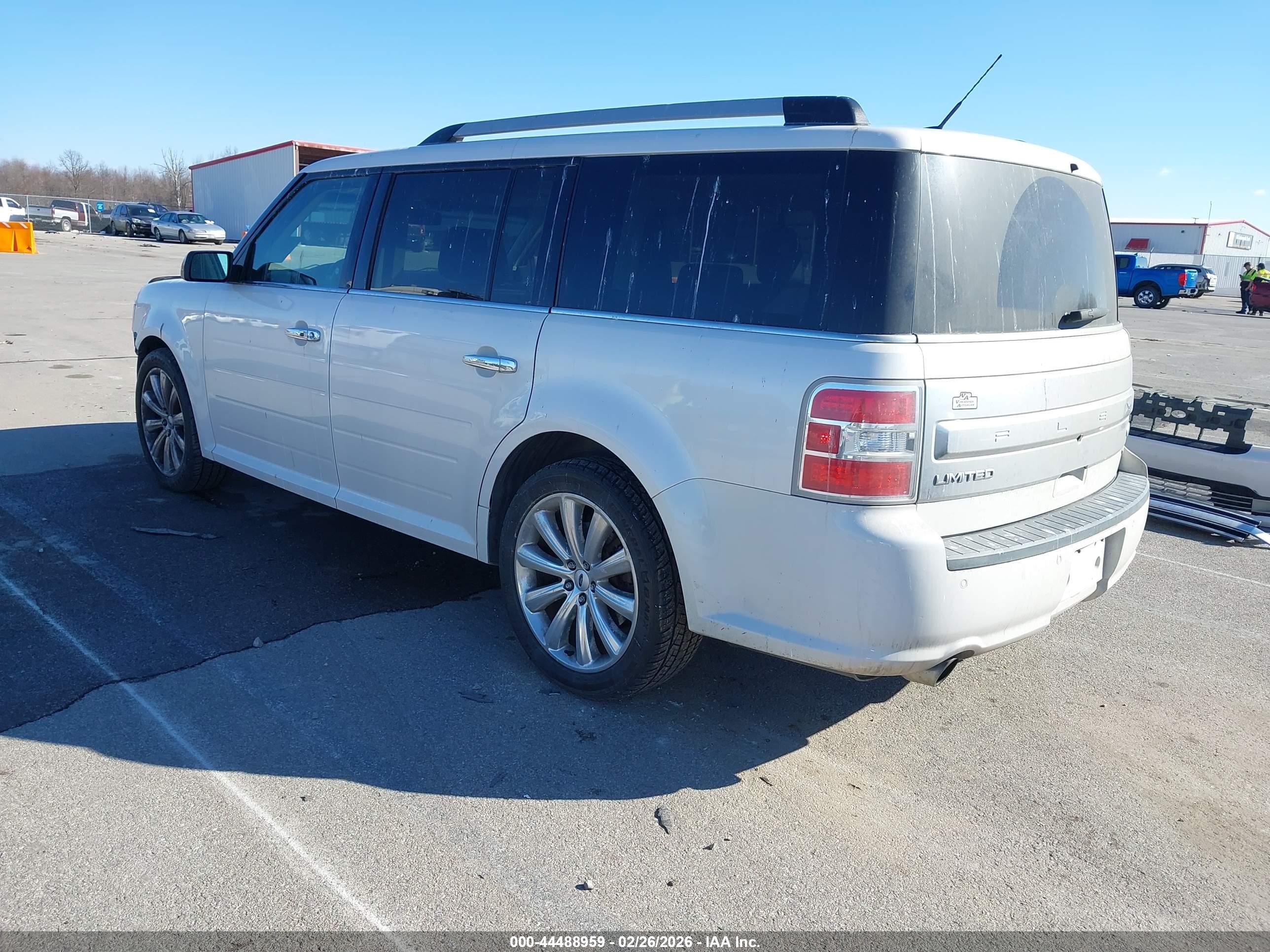 2013 Ford Flex Limited White vin: 2FMHK6DT6DBD39639