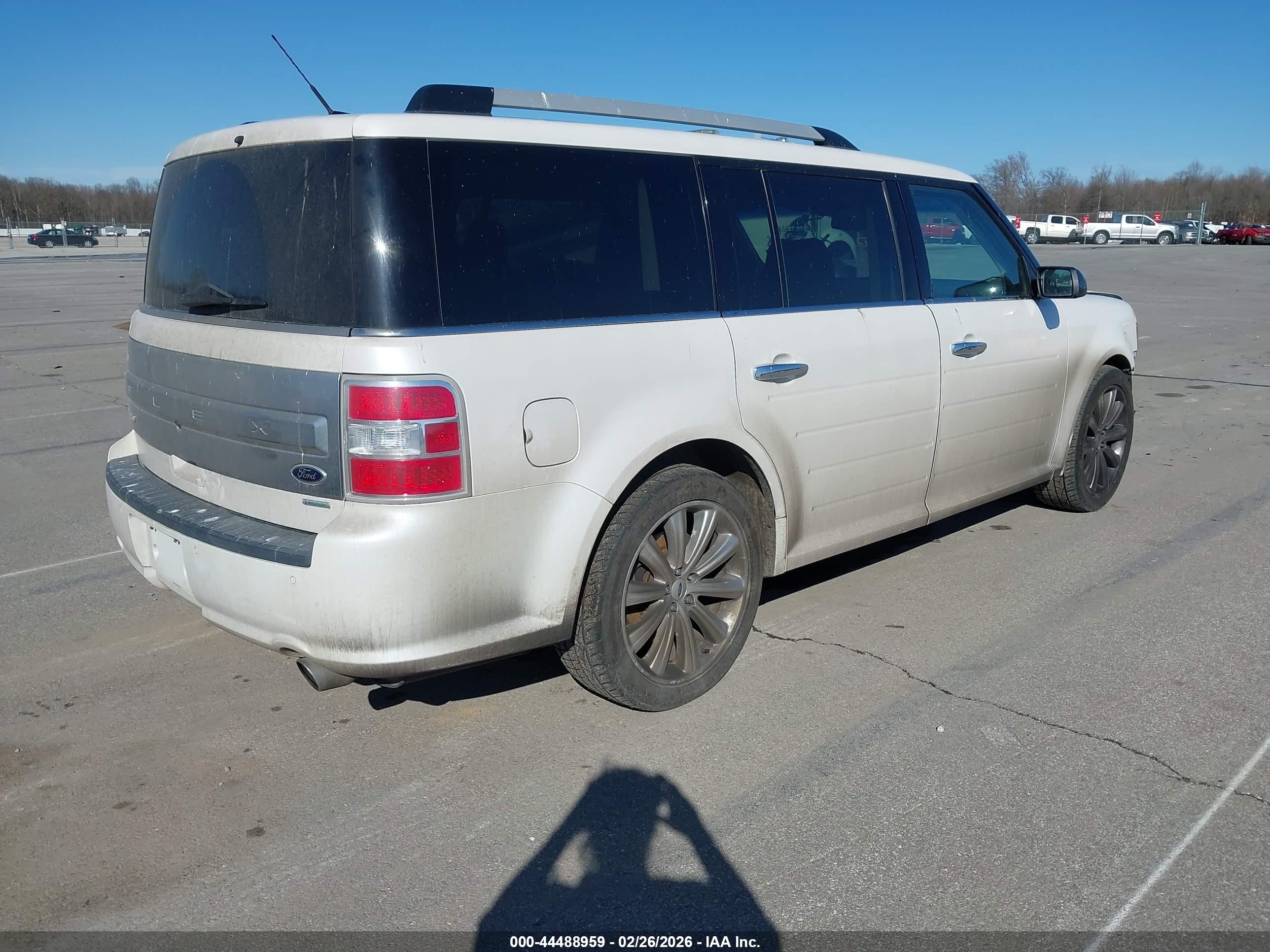 2013 Ford Flex Limited White vin: 2FMHK6DT6DBD39639