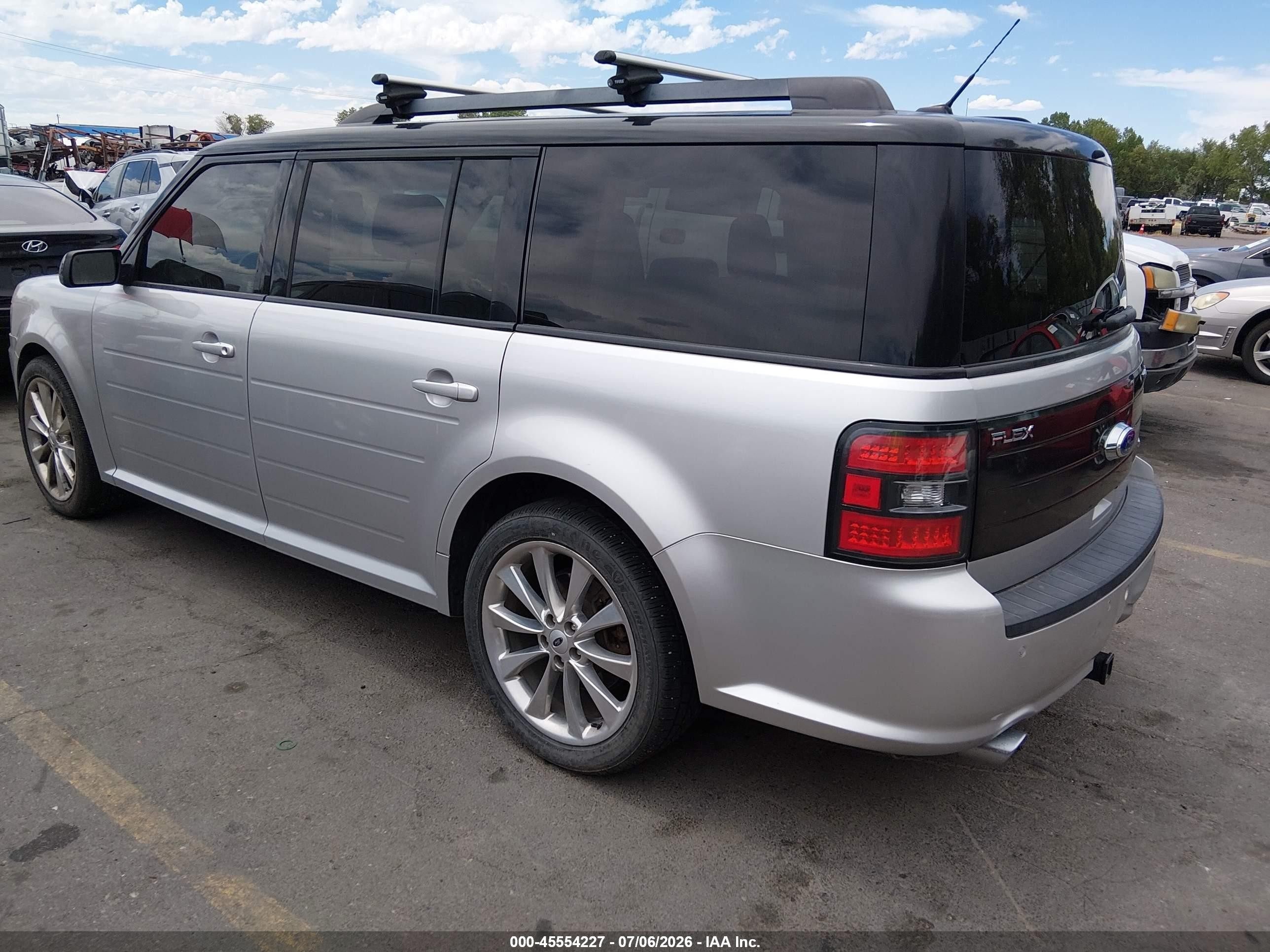 2012 Ford Flex Limited/titanium Silver vin: 2FMHK6DT9CBD11445