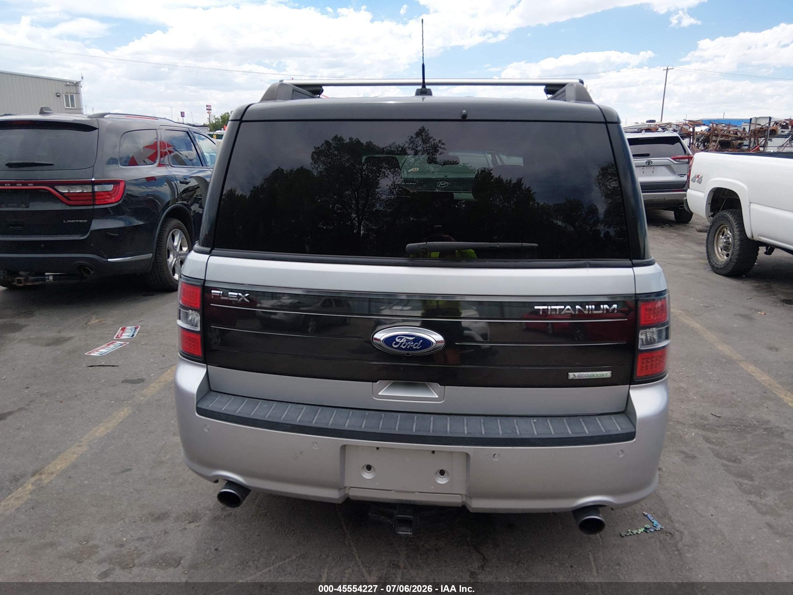 2012 Ford Flex Limited/titanium Silver vin: 2FMHK6DT9CBD11445