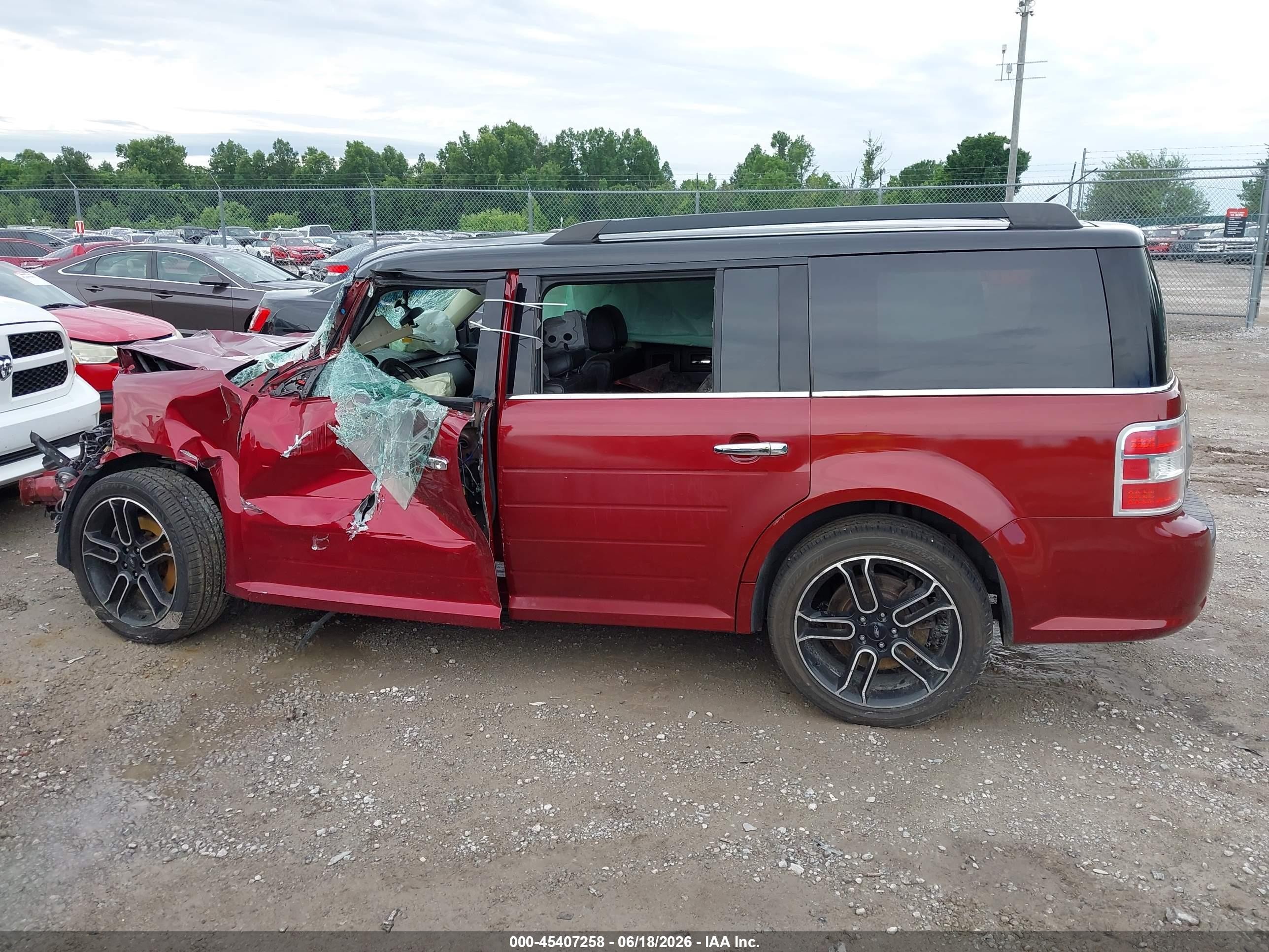 2013 Ford Flex Limited Red vin: 2FMHK6DT9DBD36766