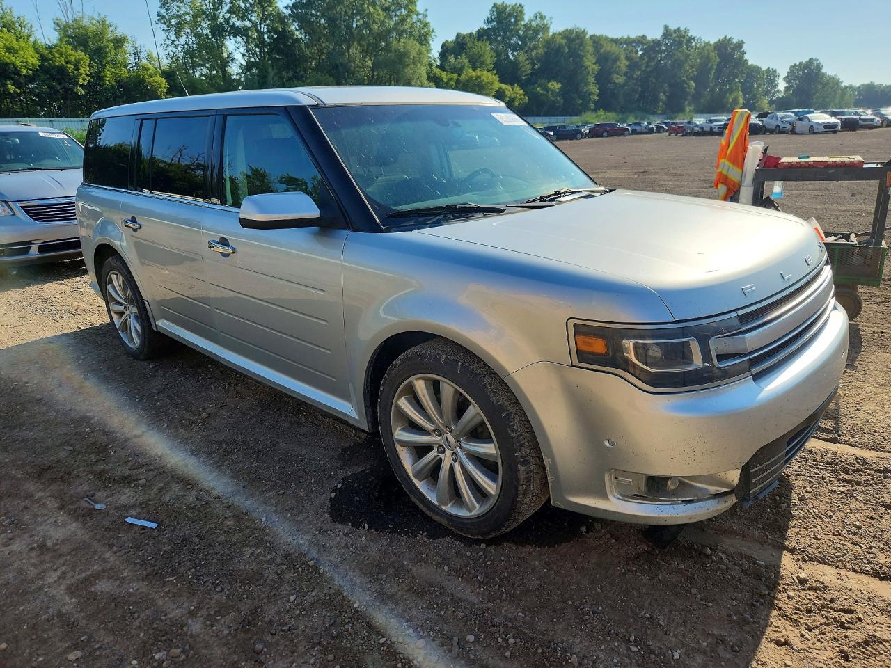 2015 Ford Flex Limited Silver vin: 2FMHK6DT9FBA21923