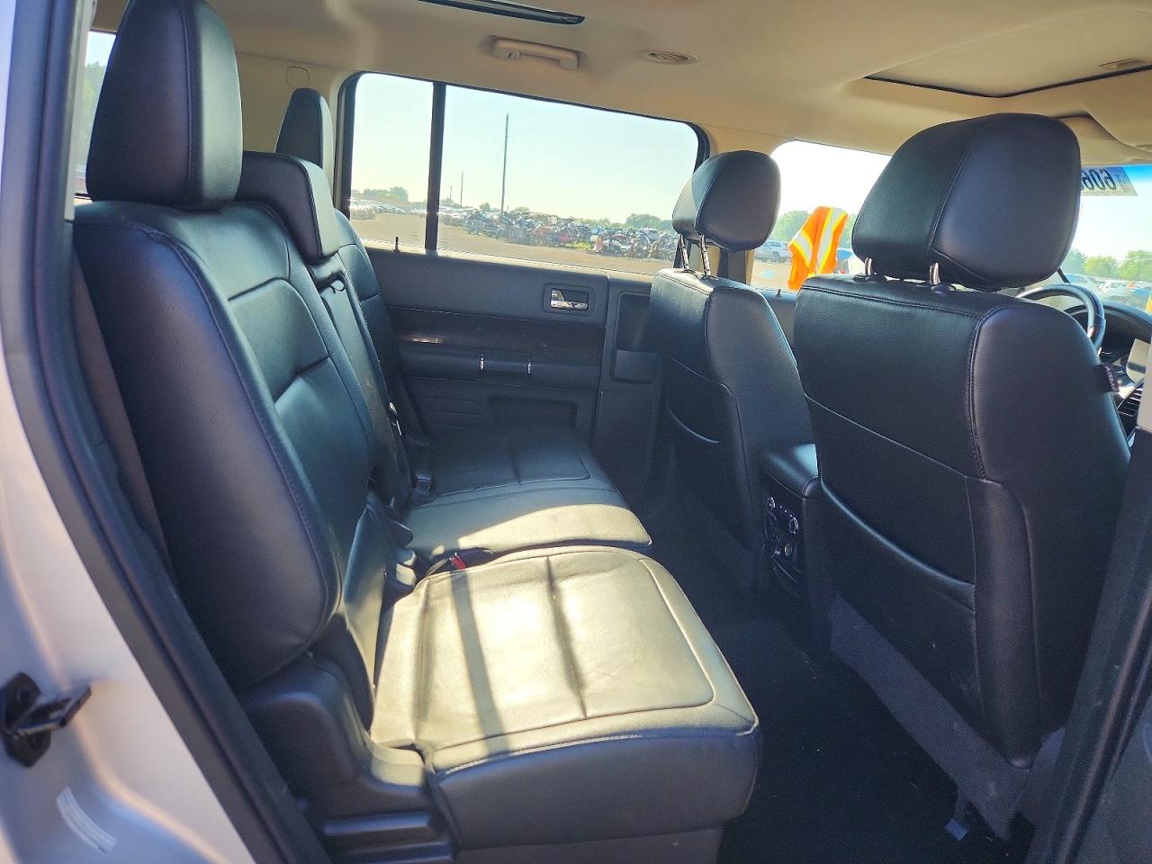 2015 Ford Flex Limited Silver vin: 2FMHK6DT9FBA21923