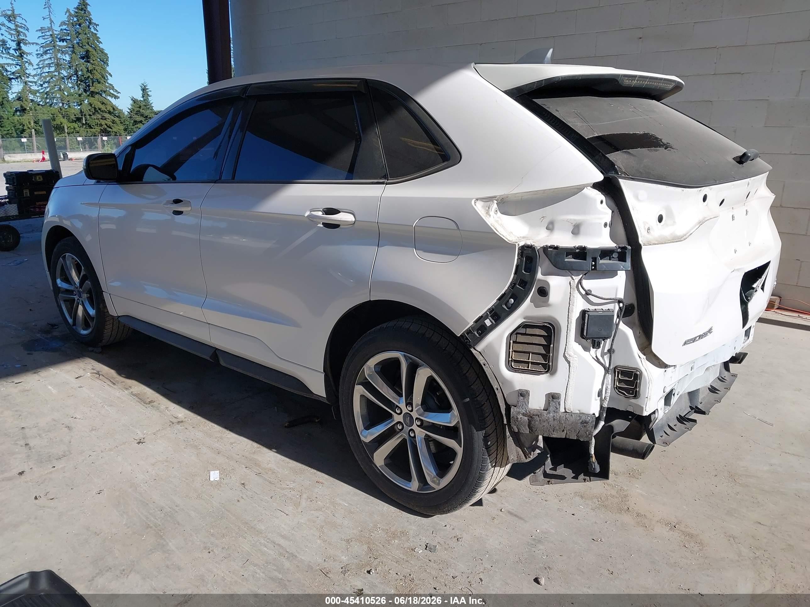 2015 Ford Edge Sport White vin: 2FMPK3AP5FBB09241