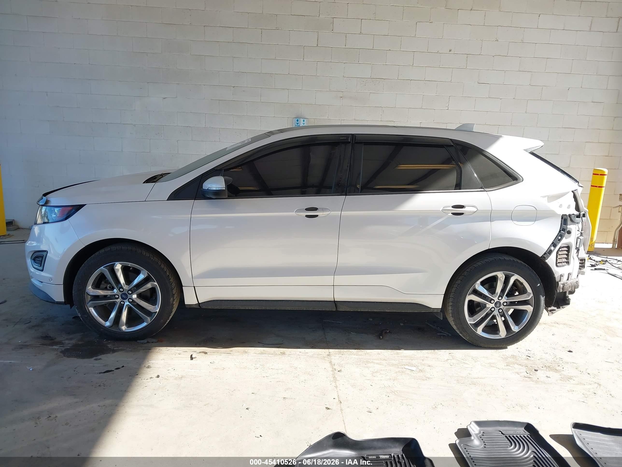 2015 Ford Edge Sport White vin: 2FMPK3AP5FBB09241