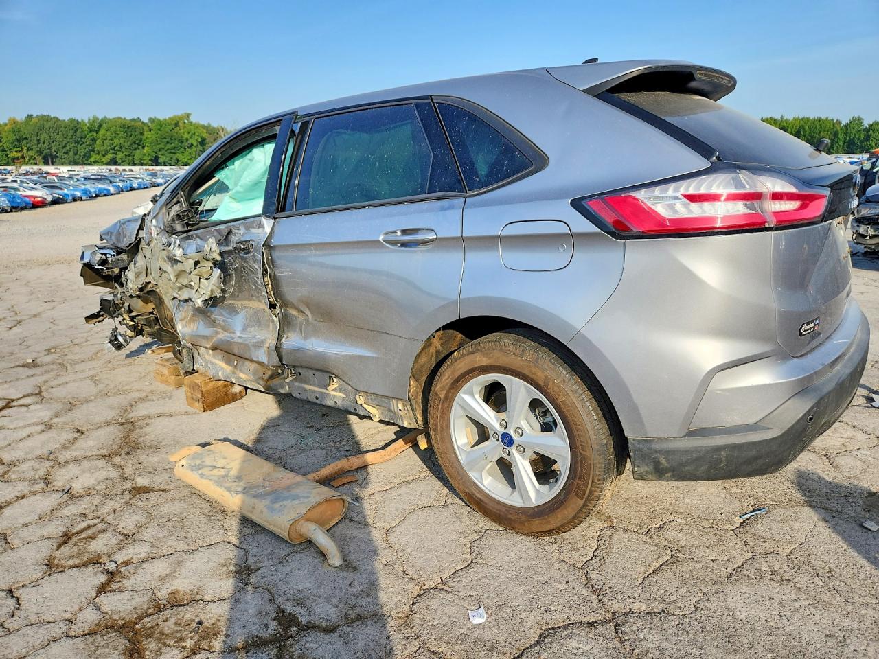 2021 Ford Edge Se Silver vin: 2FMPK3G93MBA26204
