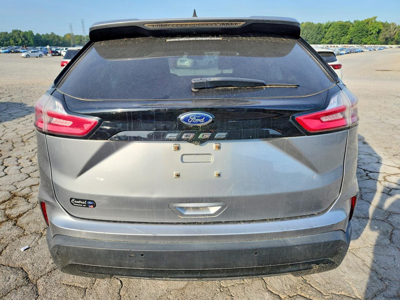 2021 Ford Edge Se Silver vin: 2FMPK3G93MBA26204