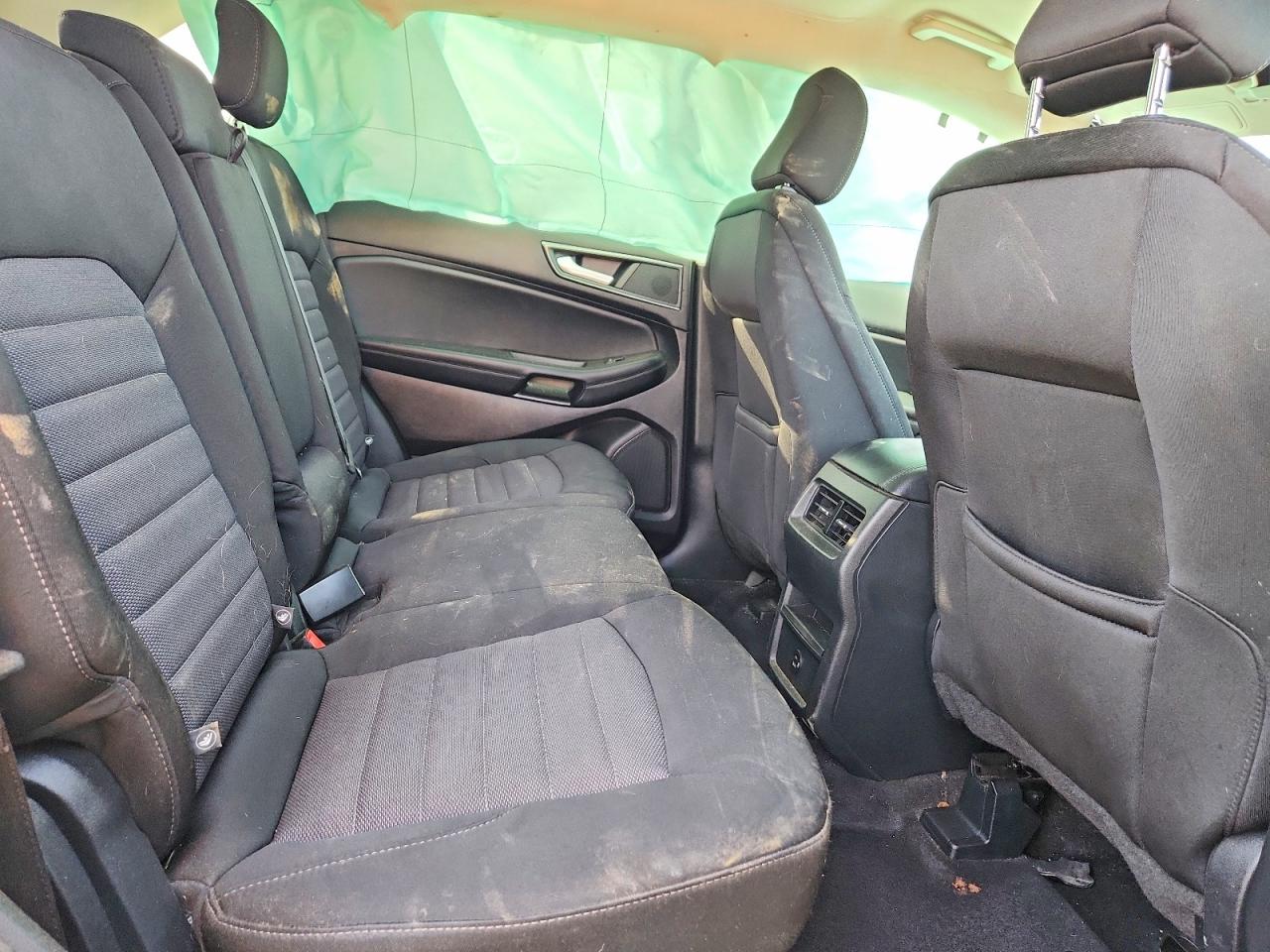 2021 Ford Edge Se Silver vin: 2FMPK3G93MBA26204