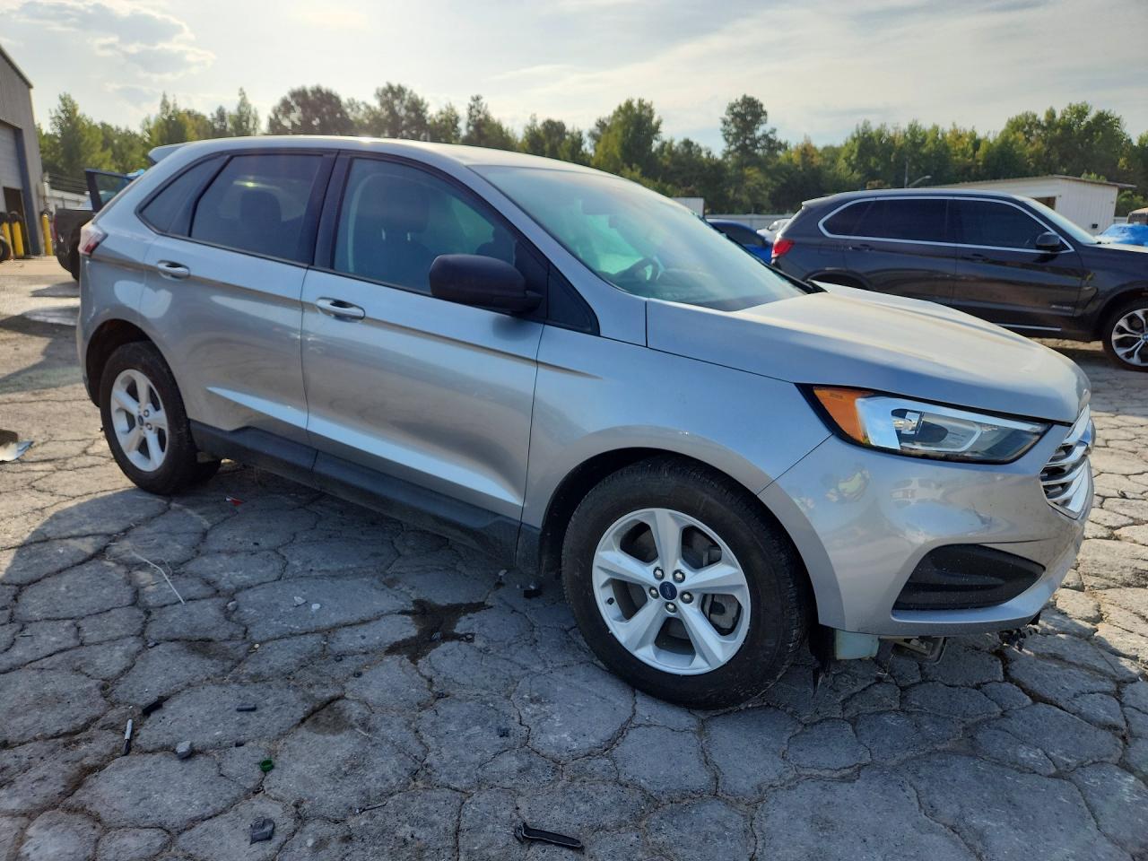 2021 Ford Edge Se Silver vin: 2FMPK3G93MBA26204