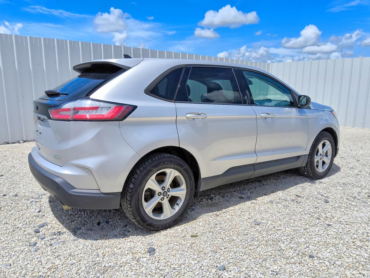 2019 Ford Edge Se Silver vin: 2FMPK3G94KBC64236