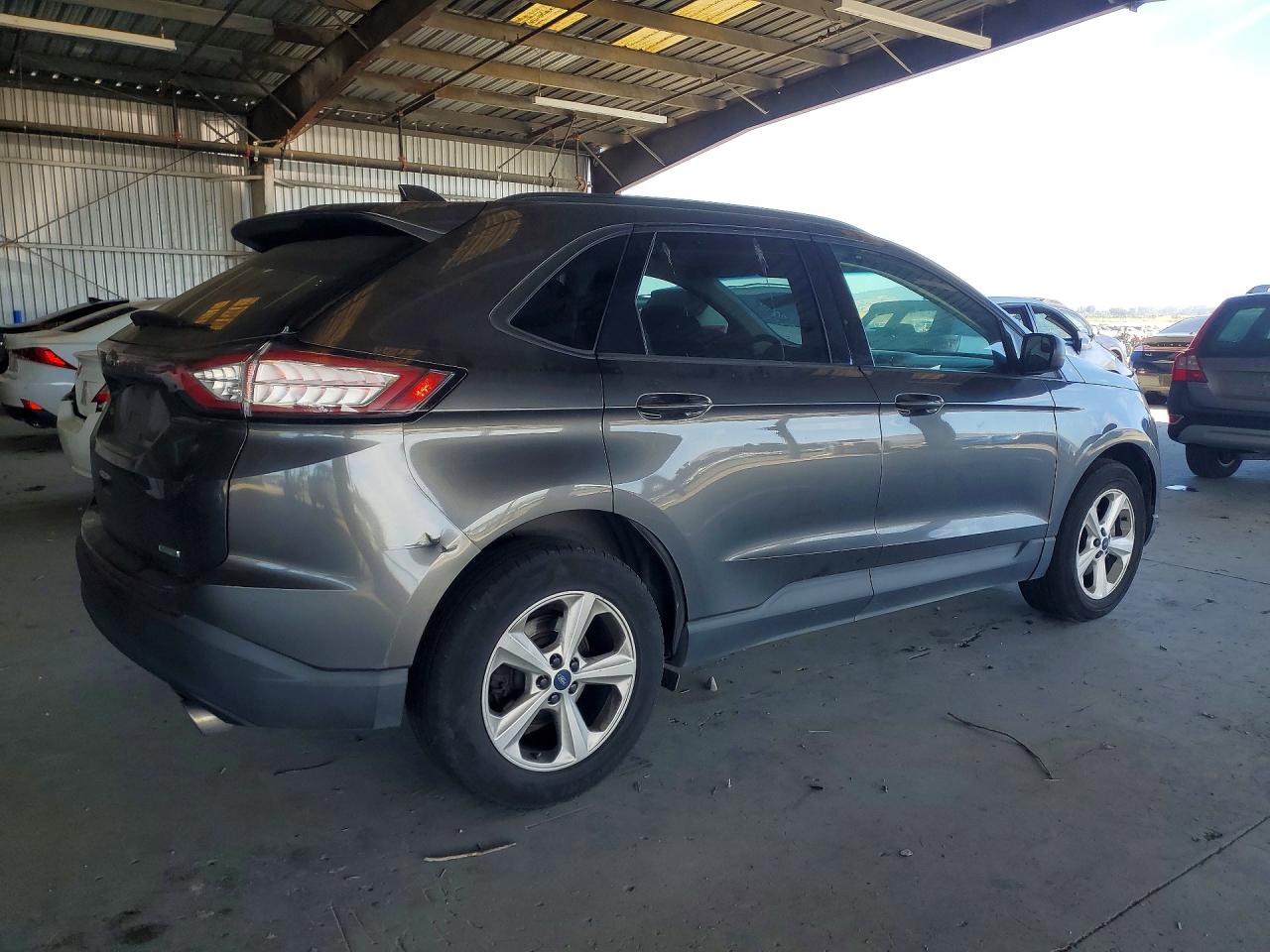 2016 Ford Edge Se Серый vin: 2FMPK3G95GBB04857