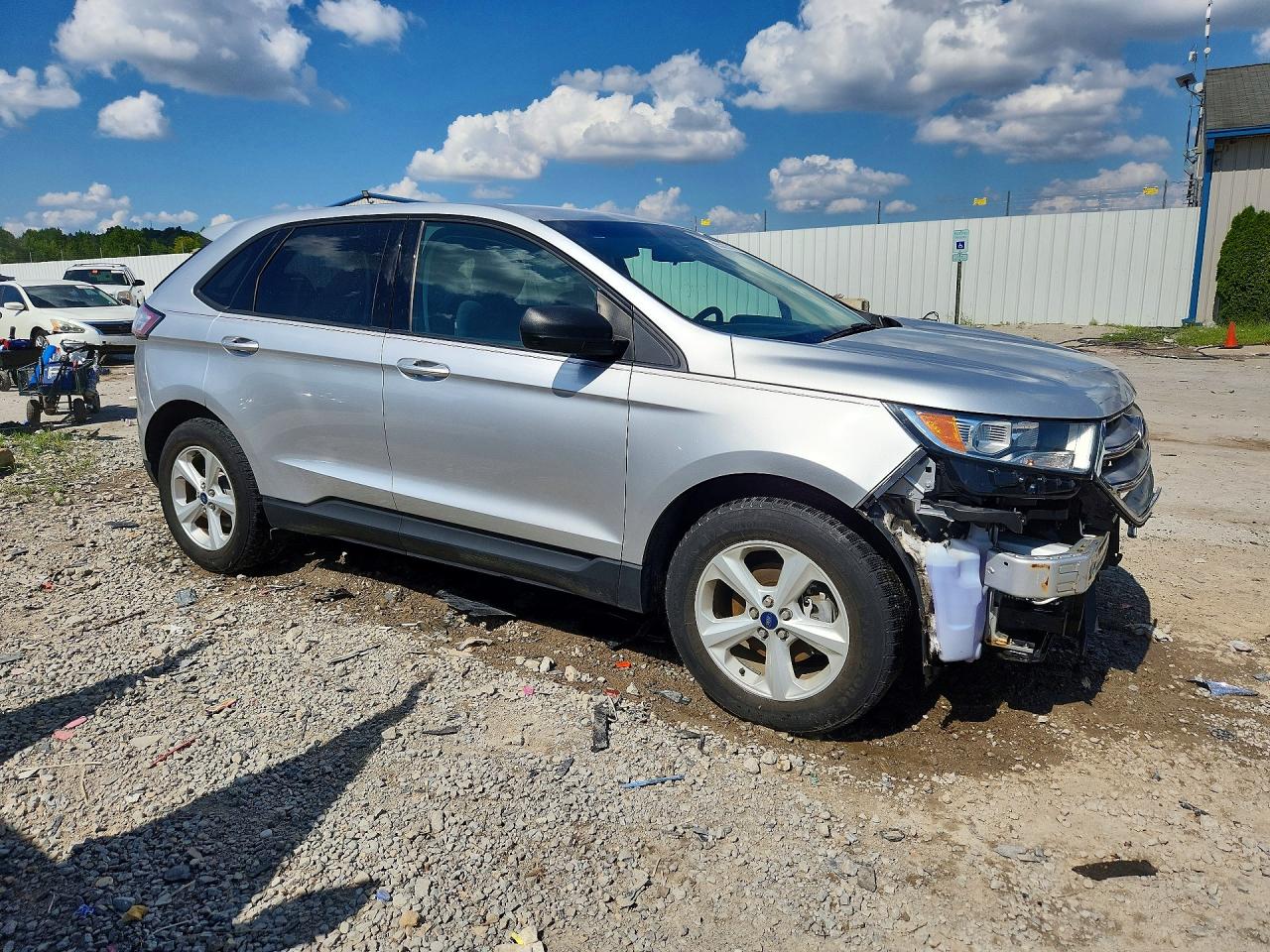 2017 Ford Edge Se Silver vin: 2FMPK3G96HBC69561