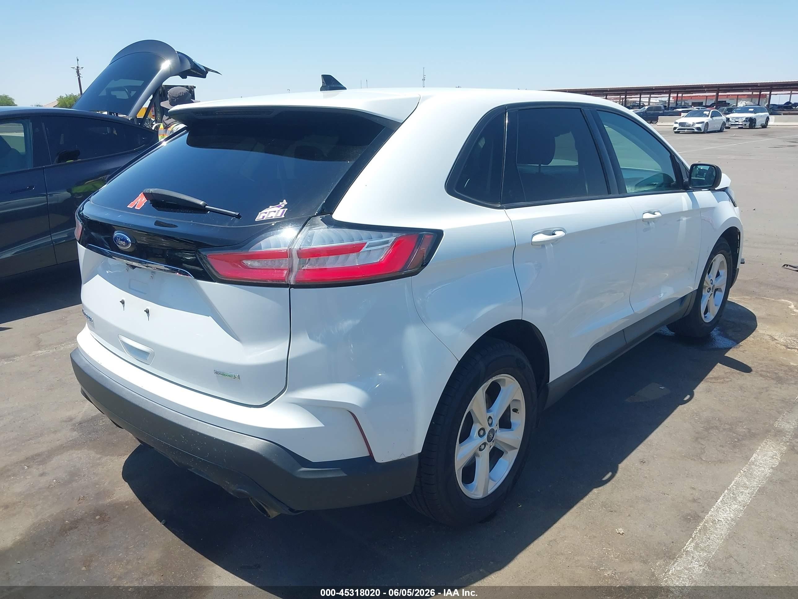 2019 Ford Edge Se White vin: 2FMPK3G96KBB14404