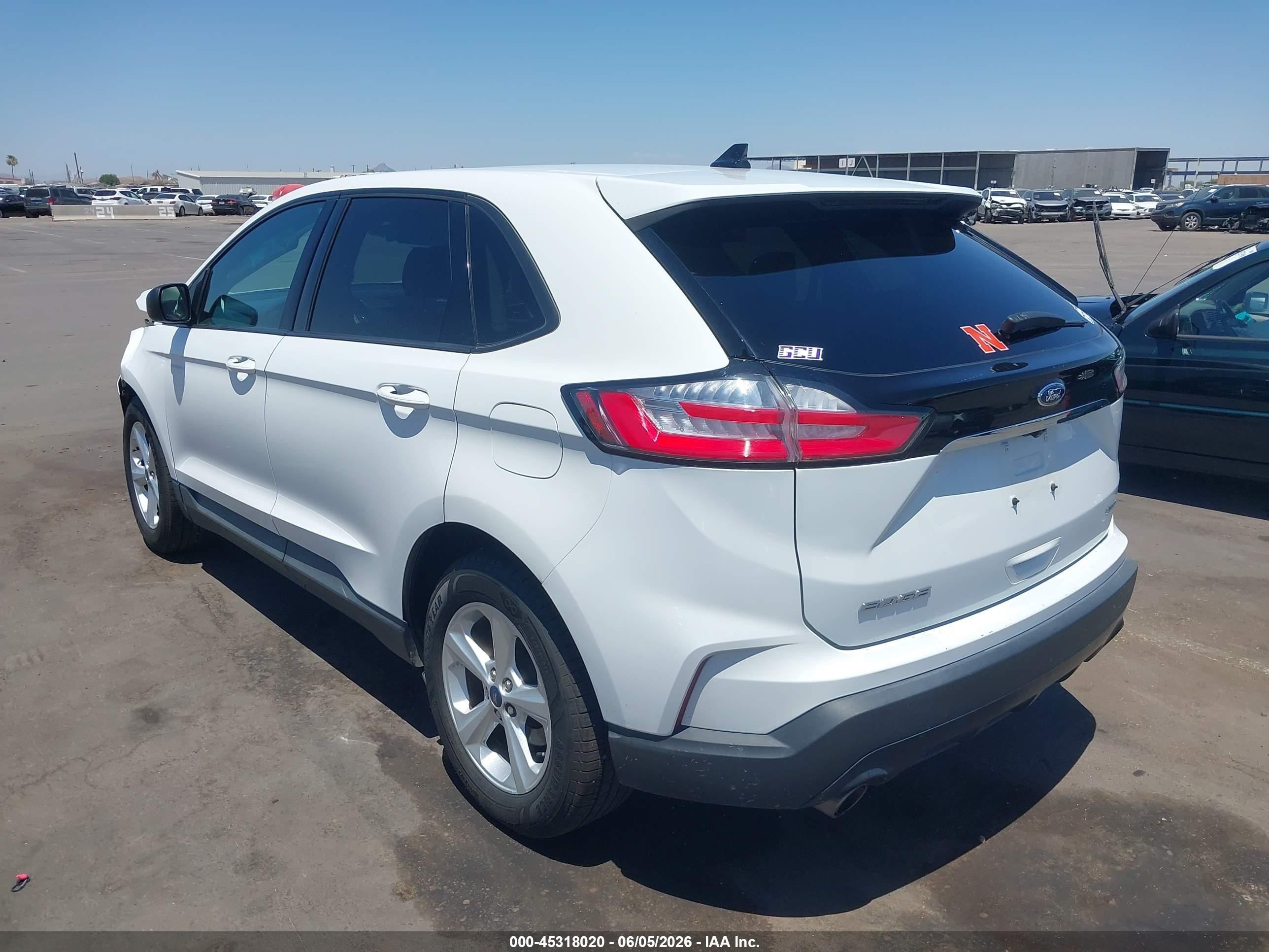 2019 Ford Edge Se White vin: 2FMPK3G96KBB14404