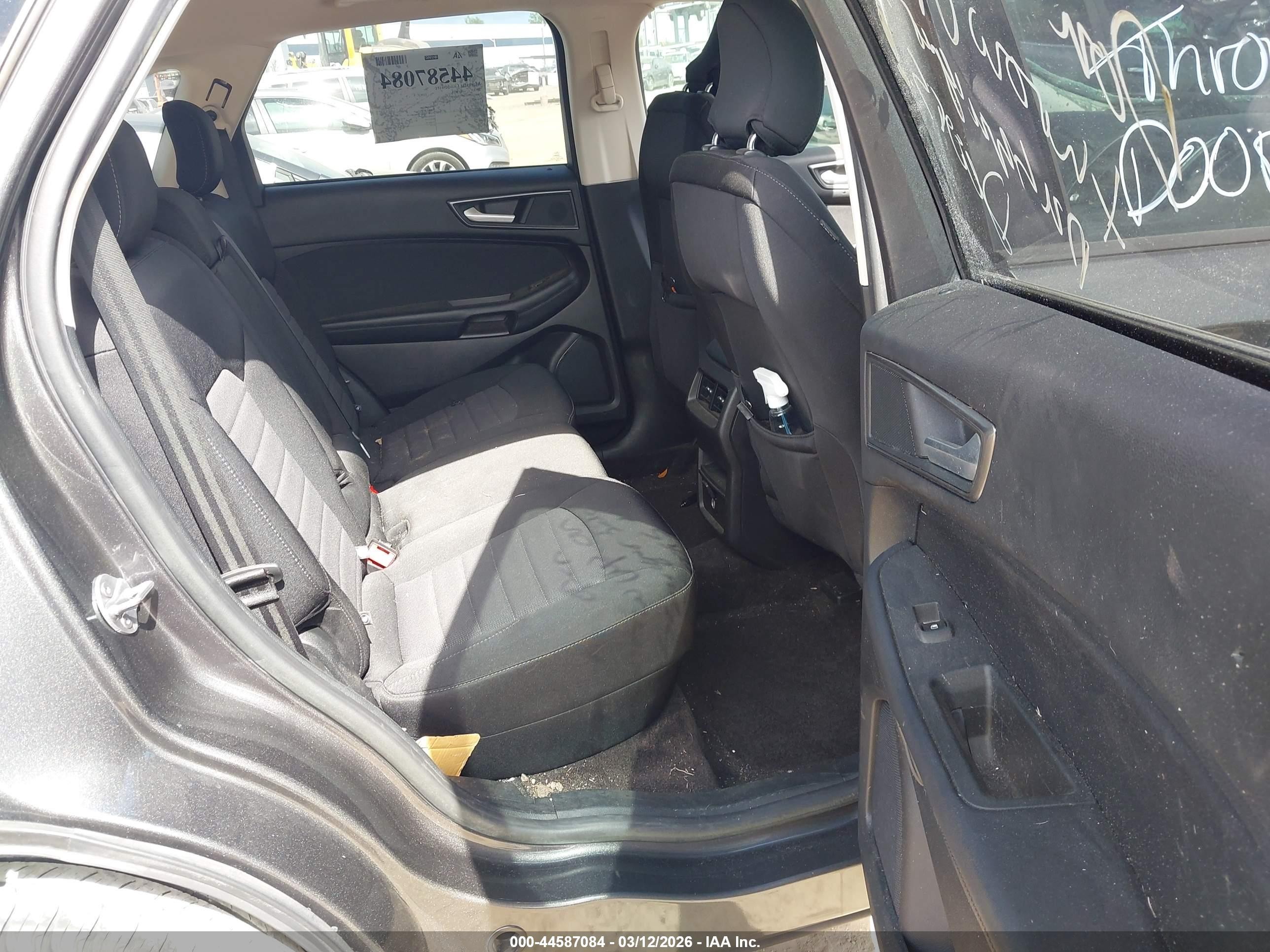 2018 Ford Edge Se Gray vin: 2FMPK3G97JBC06362