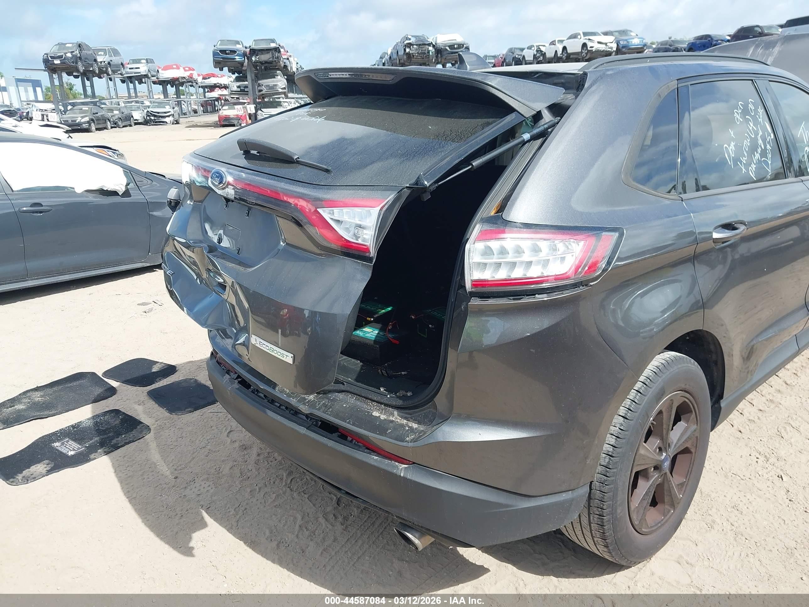 2018 Ford Edge Se Gray vin: 2FMPK3G97JBC06362