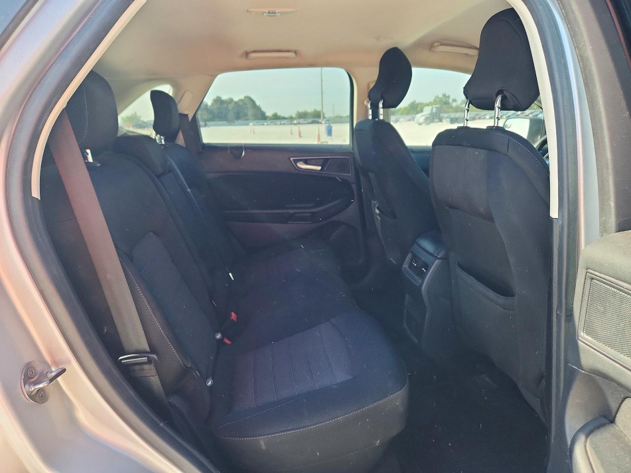 2018 Ford Edge Se Silver vin: 2FMPK3G99JBC06573