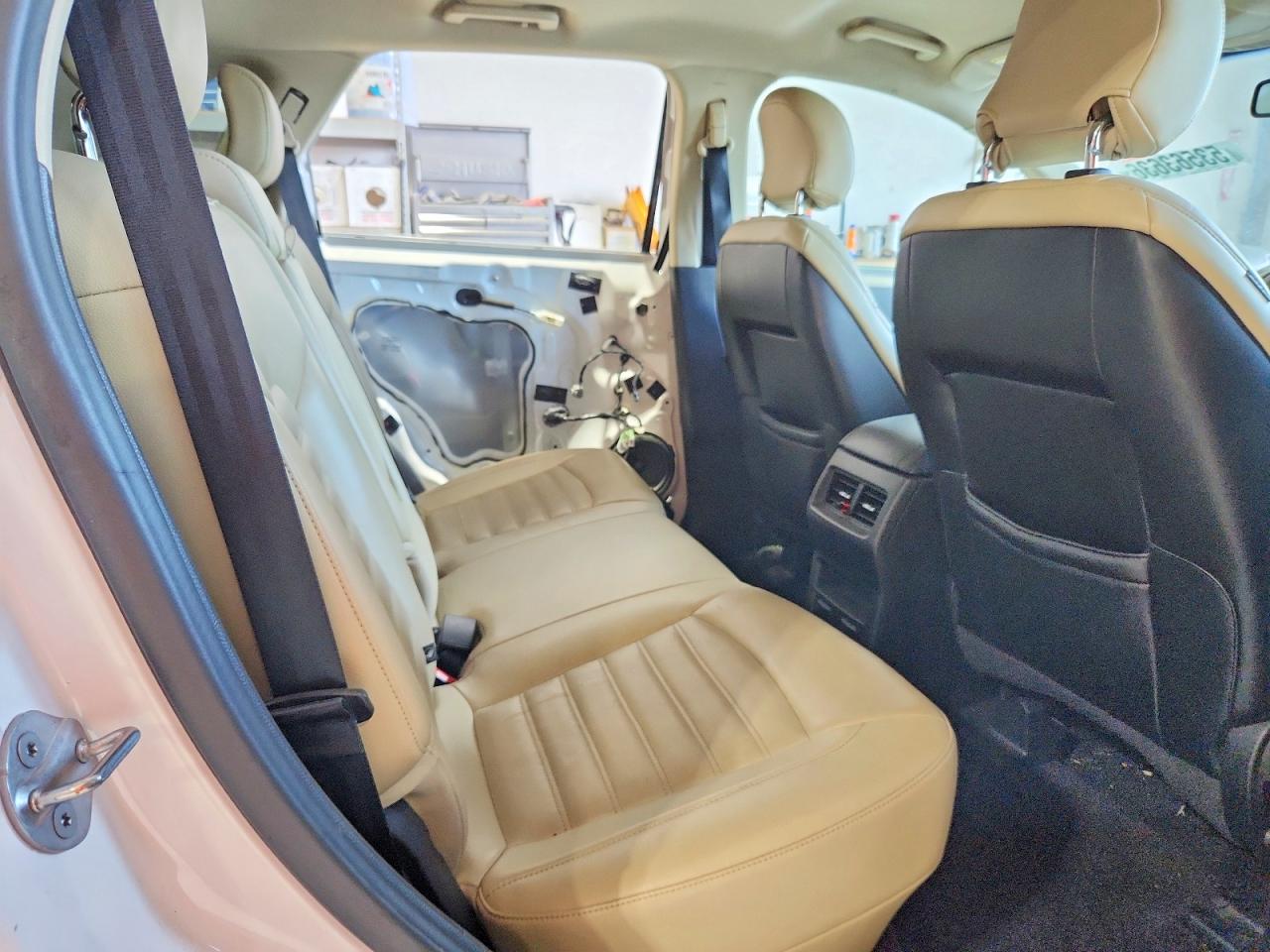 2016 Ford Edge Sel White vin: 2FMPK3J90GBC37809