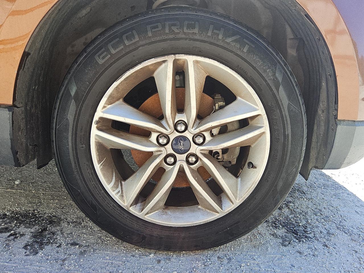 2017 Ford Edge Sel Orange vin: 2FMPK3J95HBC27939 Damage: Right Front Wheel, Curb Rash, > 12 Inches