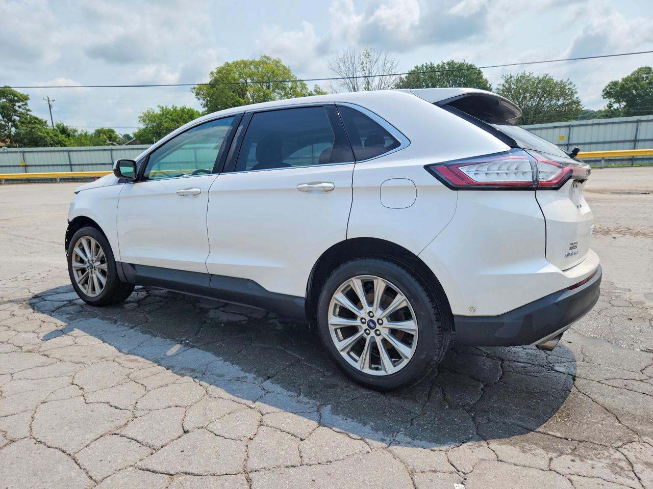2018 Ford Edge Titanium White vin: 2FMPK3K90JBC04881