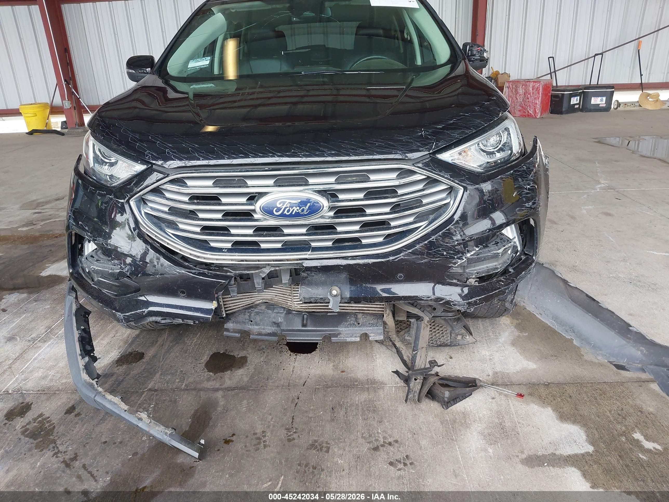 2021 Ford Edge Titanium Черный vin: 2FMPK3K91MBA18741