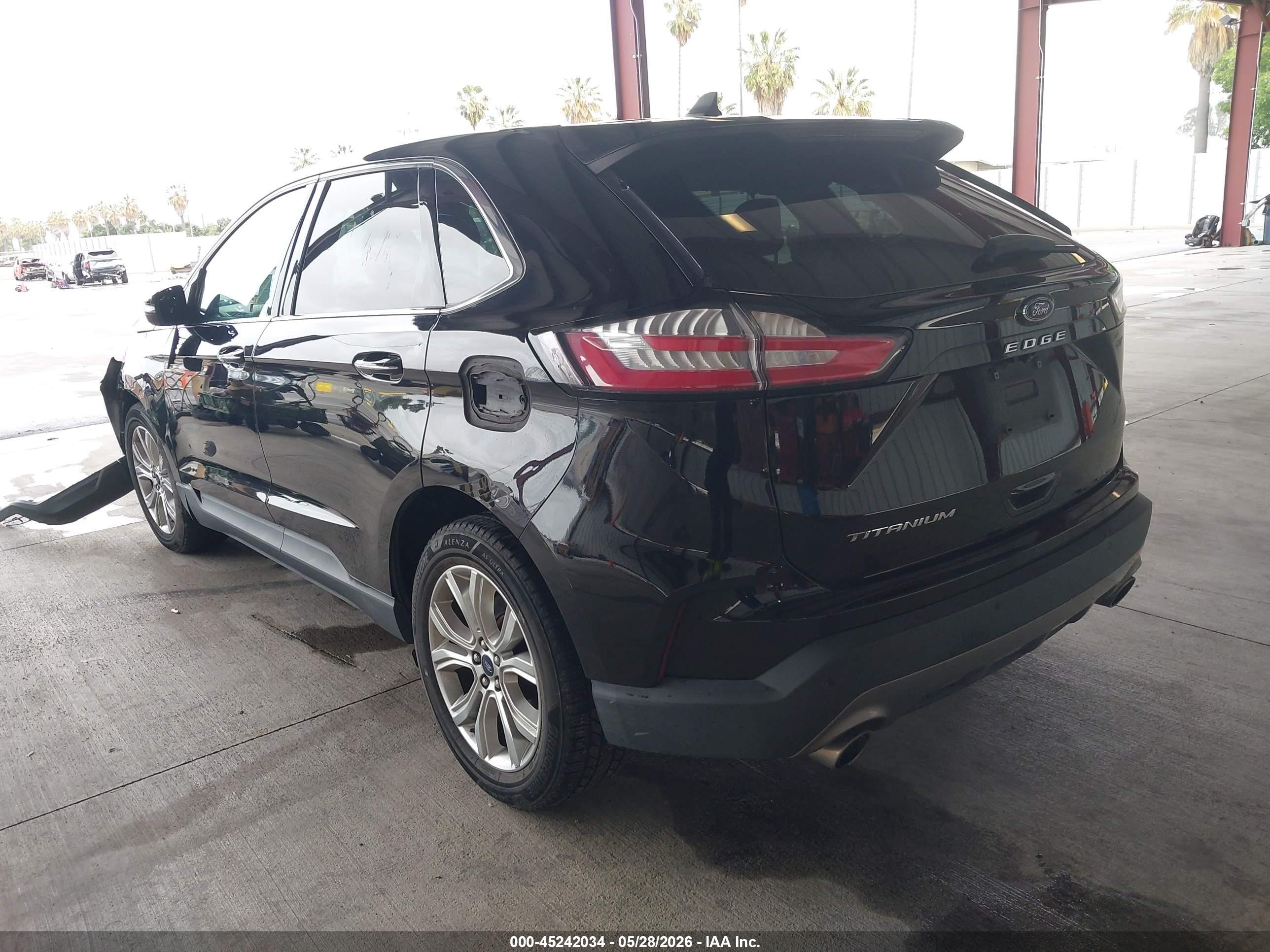 2021 Ford Edge Titanium Черный vin: 2FMPK3K91MBA18741