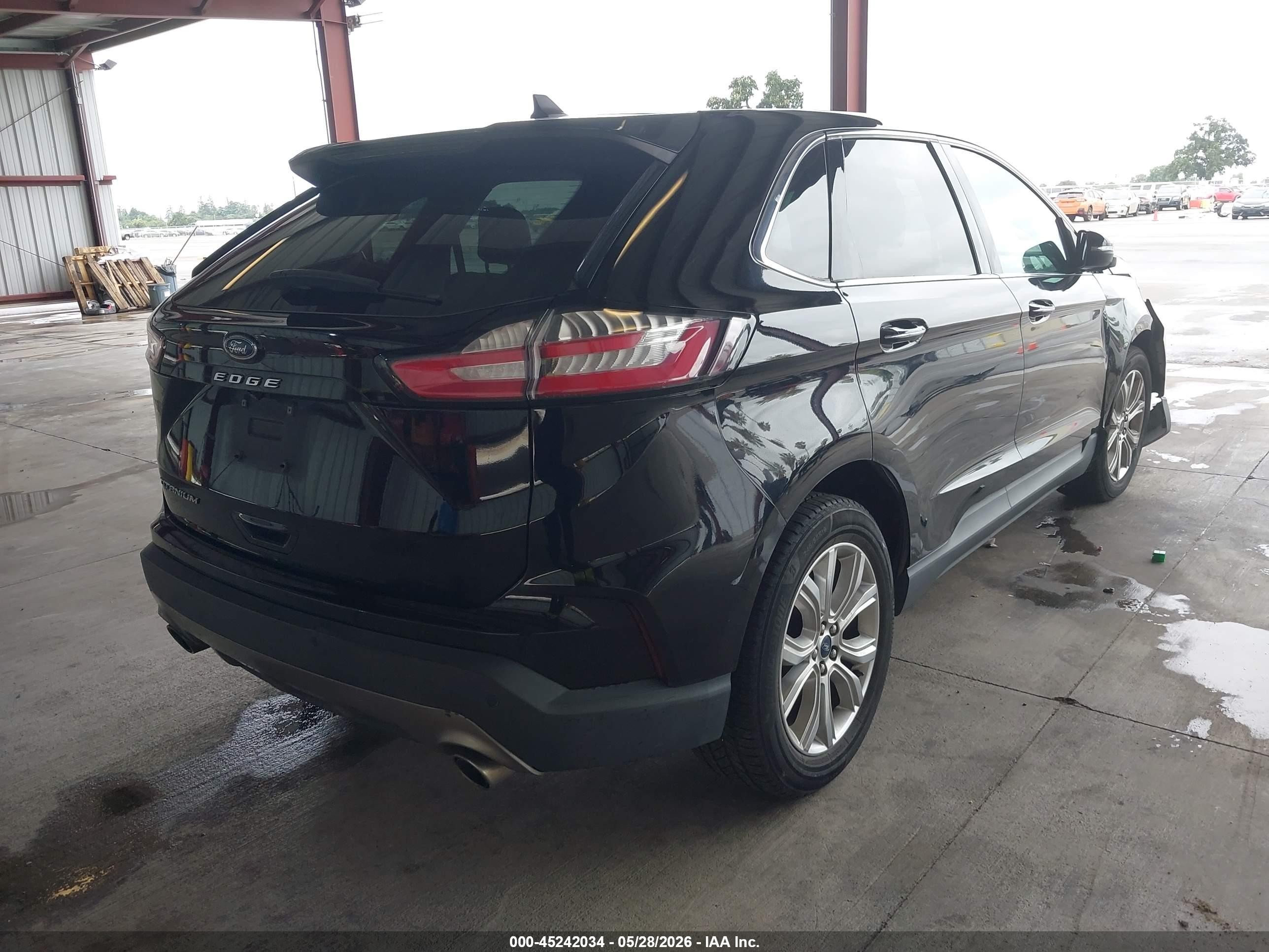 2021 Ford Edge Titanium Черный vin: 2FMPK3K91MBA18741