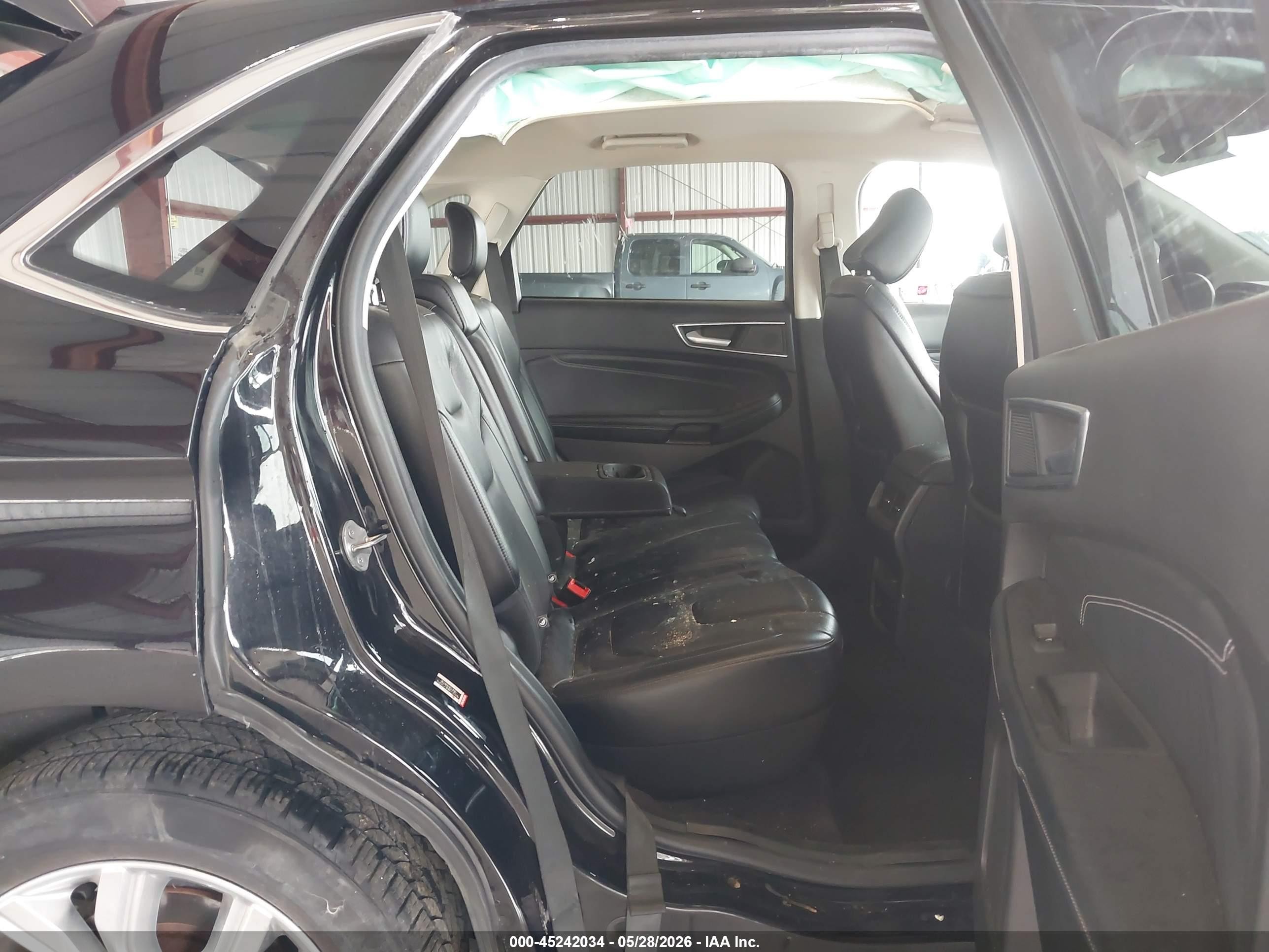 2021 Ford Edge Titanium Черный vin: 2FMPK3K91MBA18741