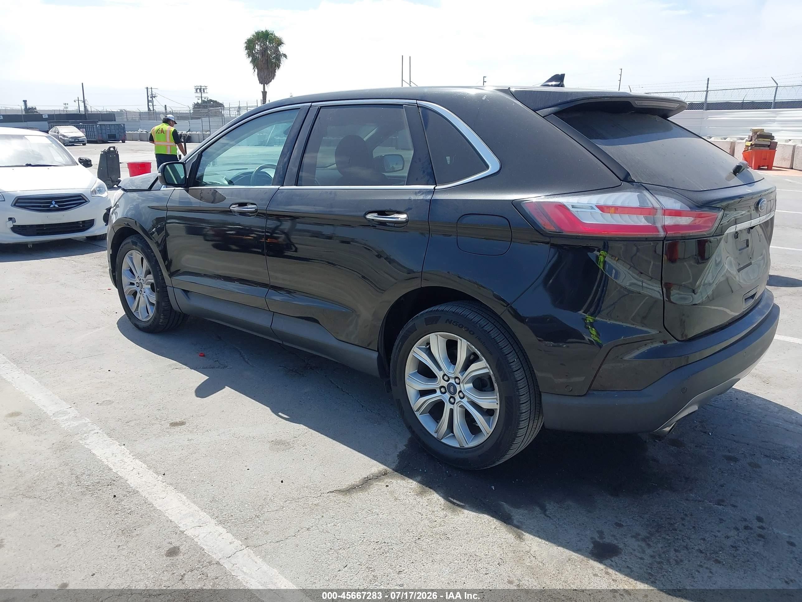 2019 Ford Edge Titanium Black vin: 2FMPK3K92KBC37348