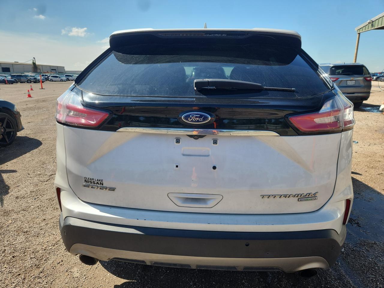 2019 Ford Edge Titanium White vin: 2FMPK3K93KBC68267 Damage: Rear Bumper, Chipped, 10 Or More