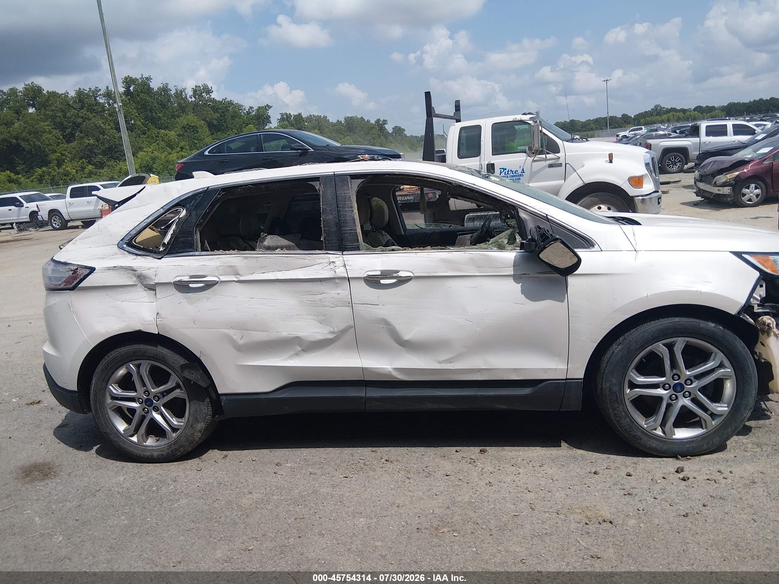 2015 Ford Edge Titanium White vin: 2FMPK3K95FBB75952