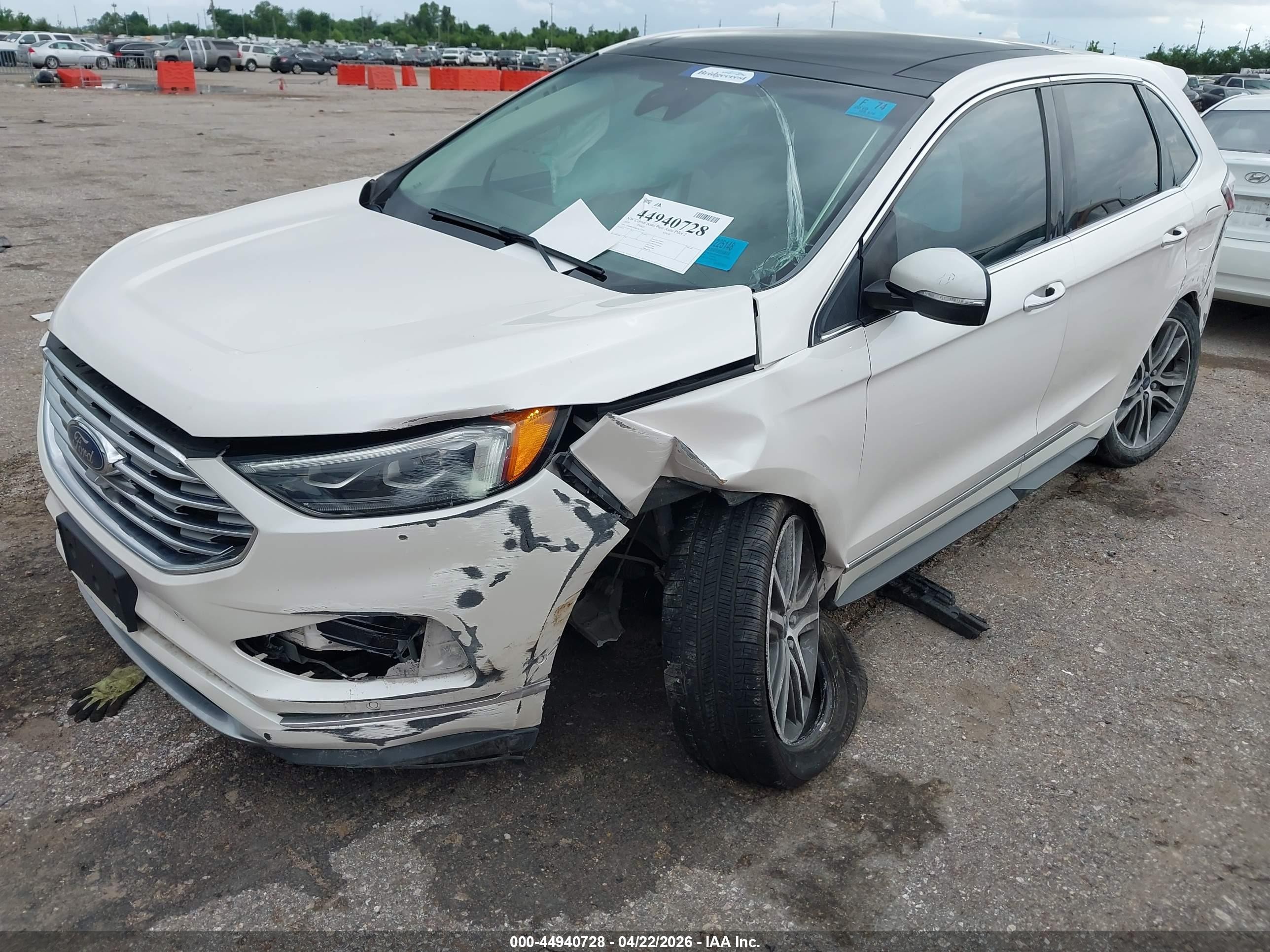 2019 Ford Edge Titanium White vin: 2FMPK3K98KBC72587