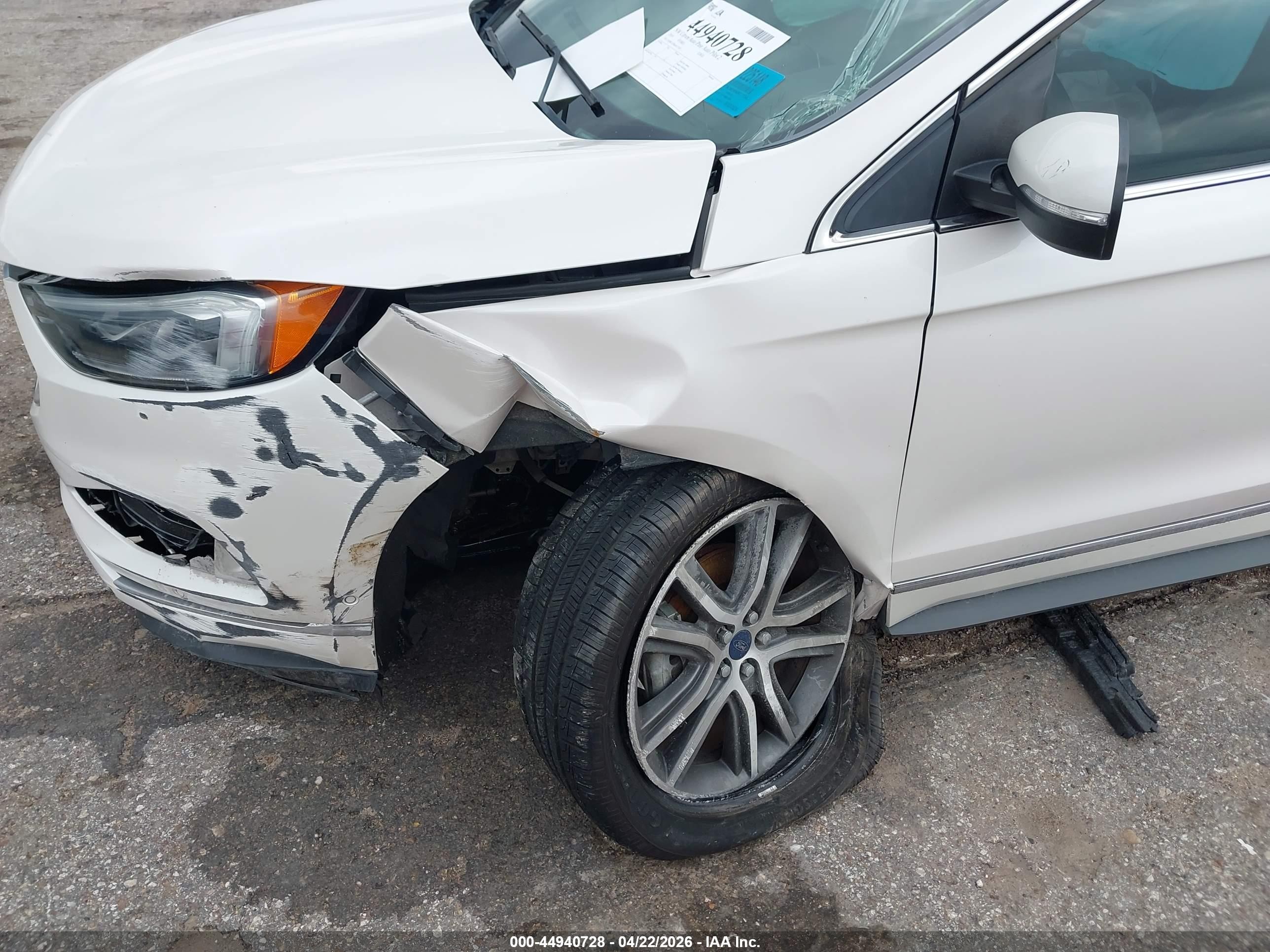 2019 Ford Edge Titanium White vin: 2FMPK3K98KBC72587