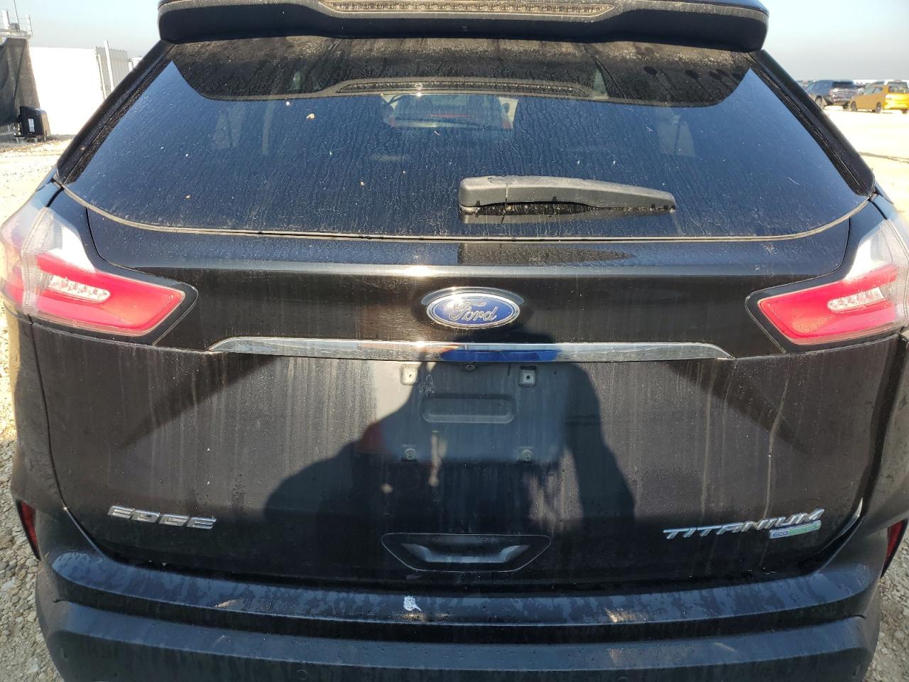 2020 Ford Edge Titanium Black vin: 2FMPK3K98LBA77266 Damage: Lift Gate, Heavy Scratch, 1 To 2 Inches