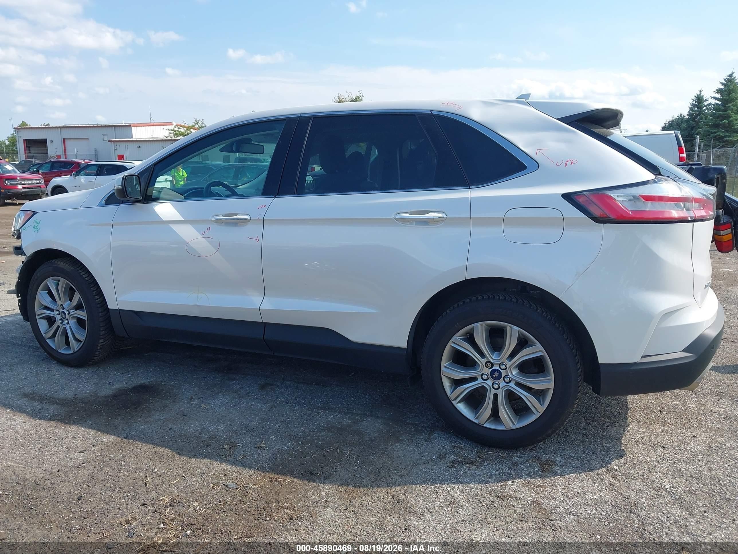 2019 Ford Edge Titanium White vin: 2FMPK3K9XKBB20598